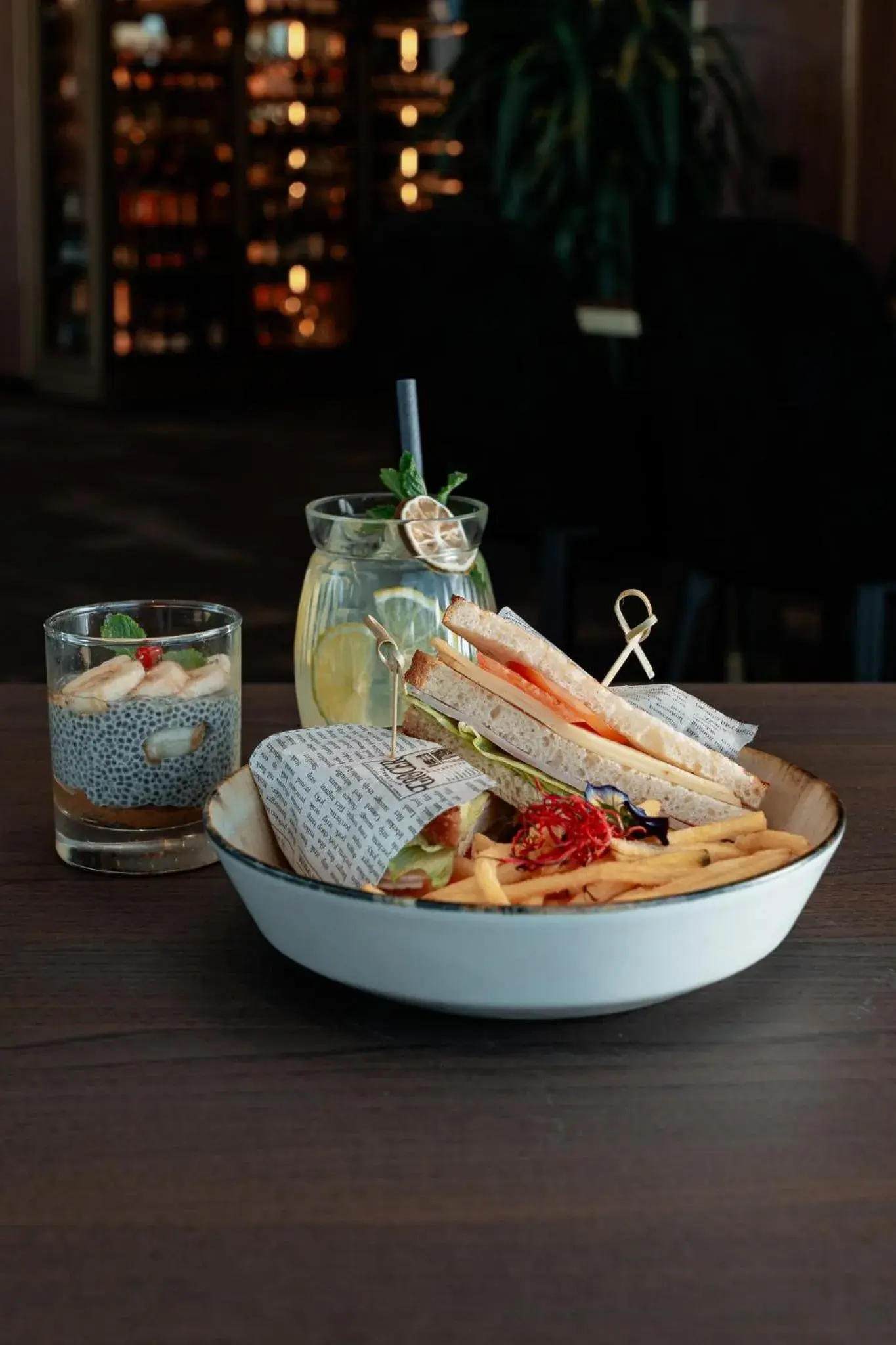 Lounge or bar in Sky Airport Hotel Lounge or bar in Sky Airport Hotel