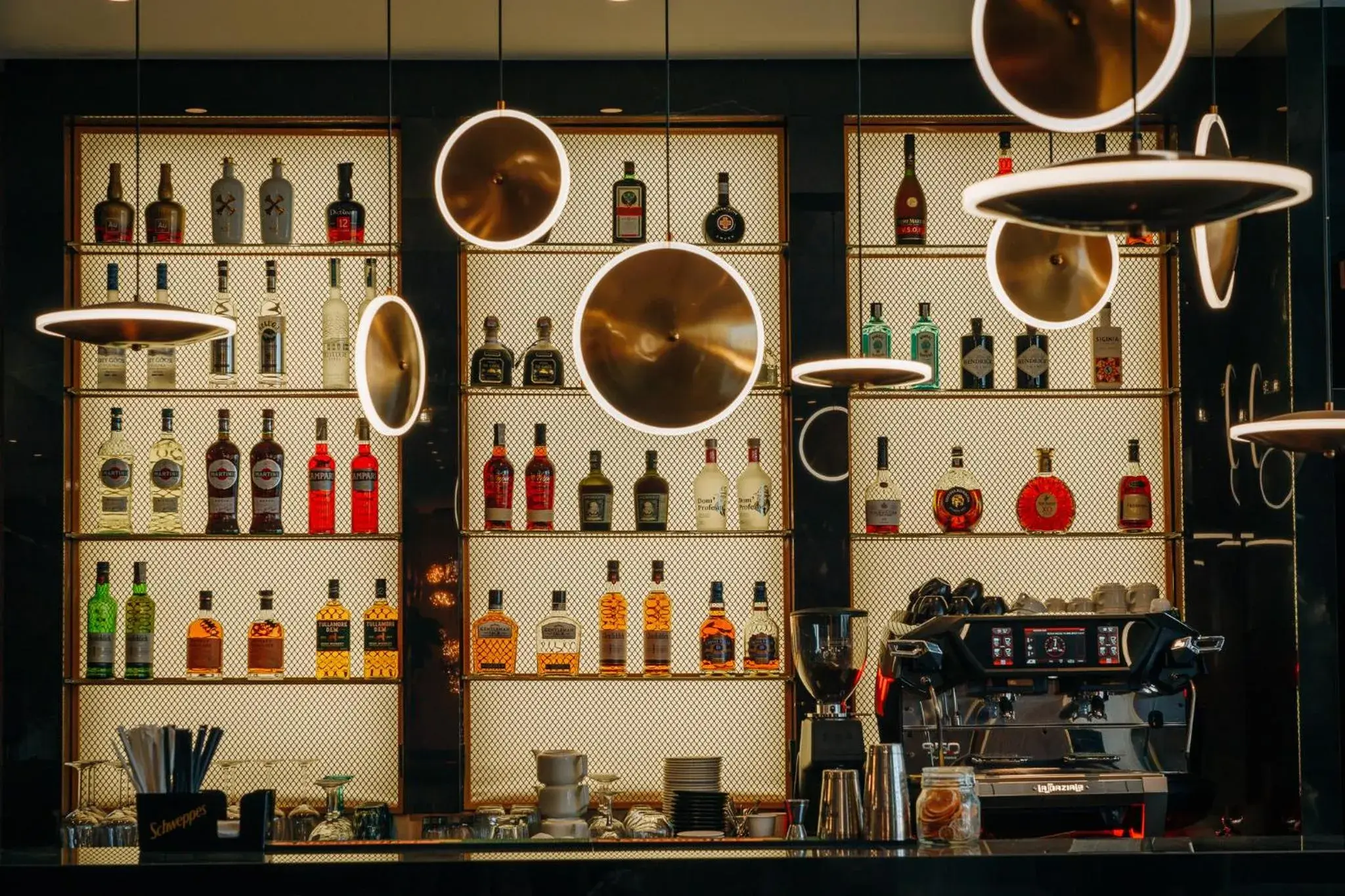 Lounge or bar in Sky Airport Hotel Lounge or bar in Sky Airport Hotel