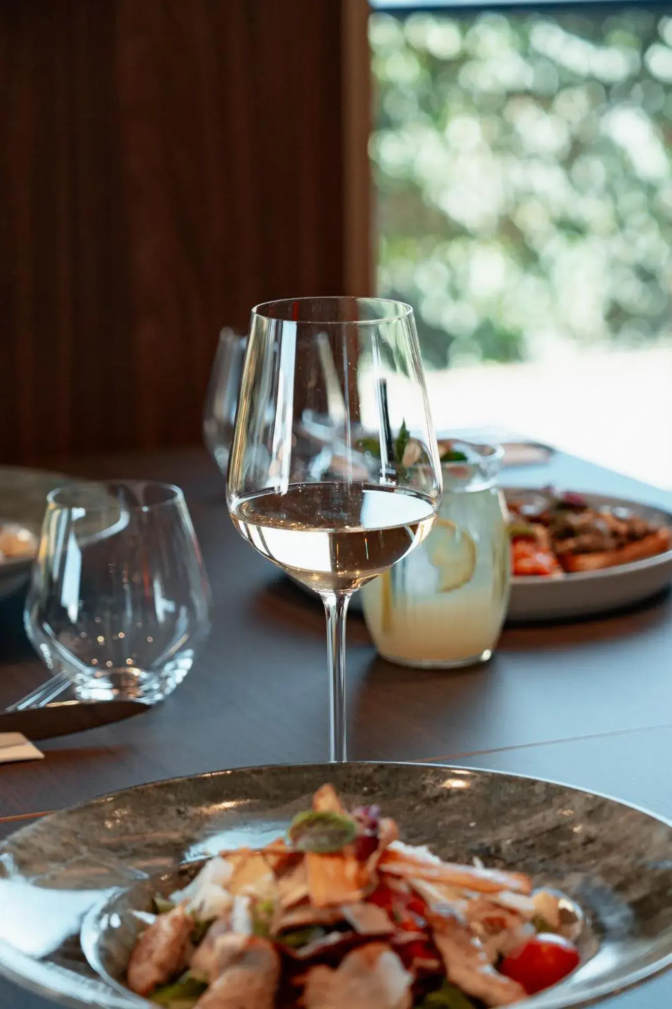 Restaurant/places to eat in Sky Airport Hotel Restaurant/places to eat in Sky Airport Hotel