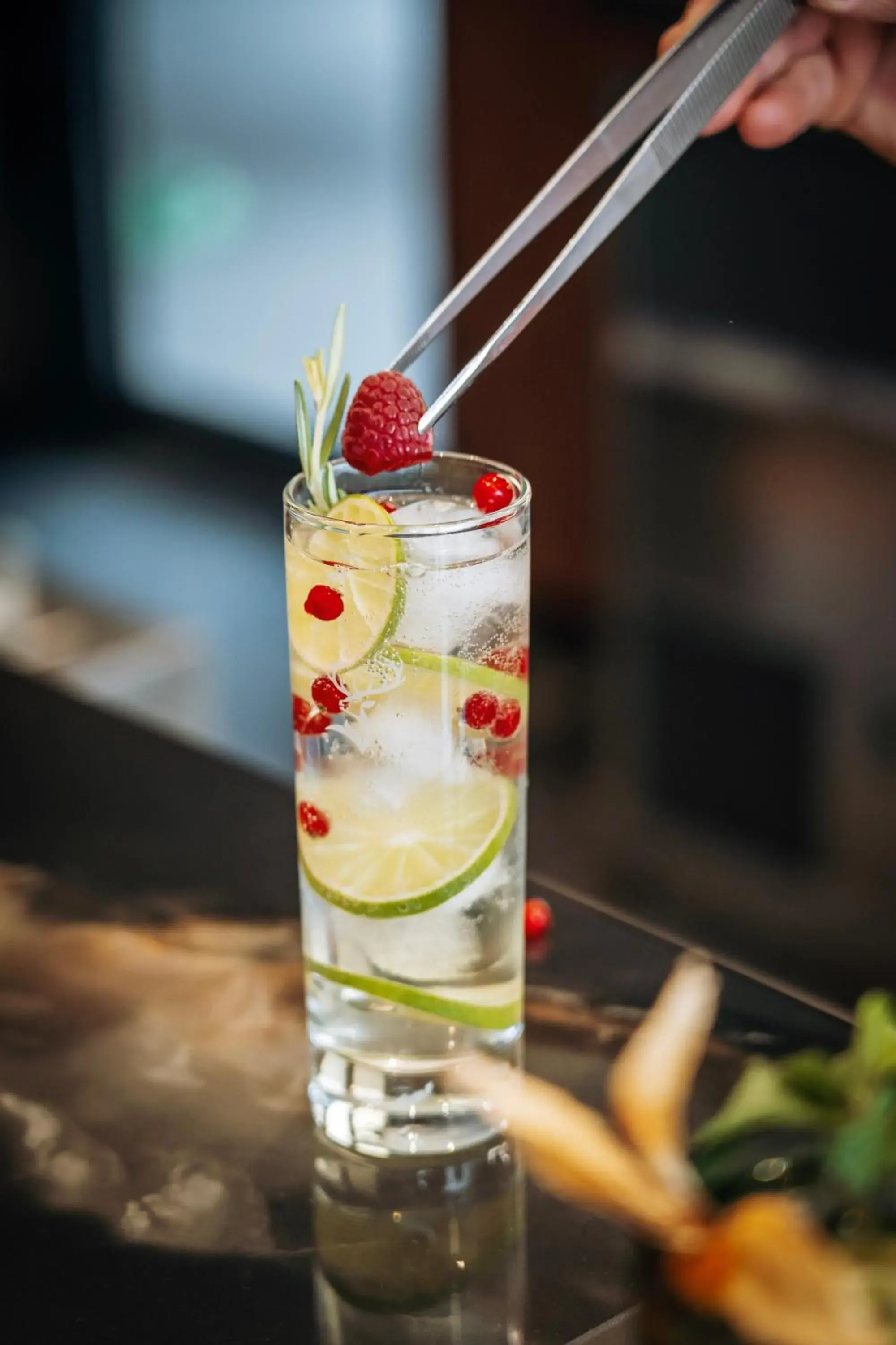 Restaurant/places to eat in Sky Airport Hotel Restaurant/places to eat in Sky Airport Hotel