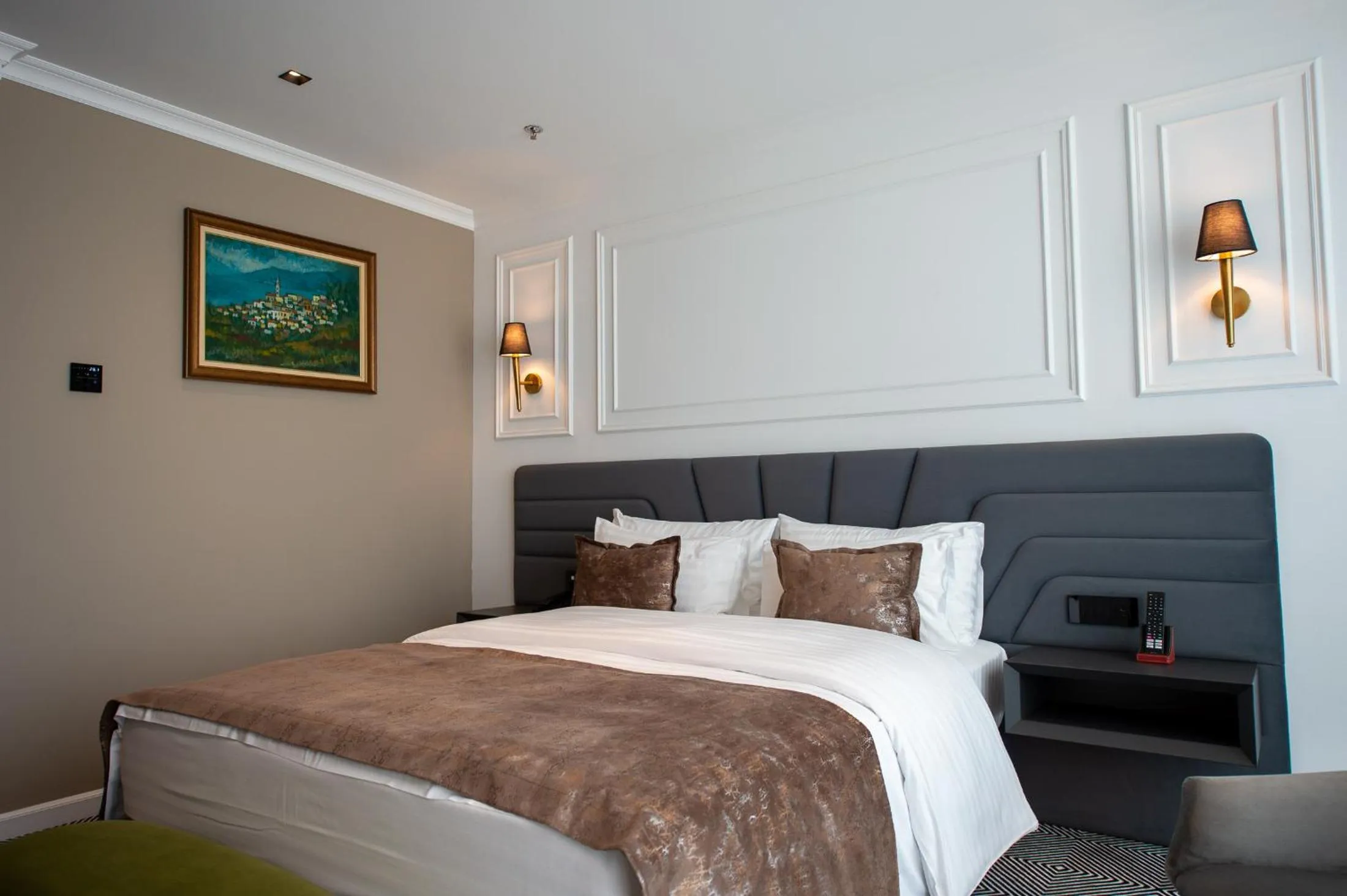 Bedroom, Bed in Sky Airport Hotel