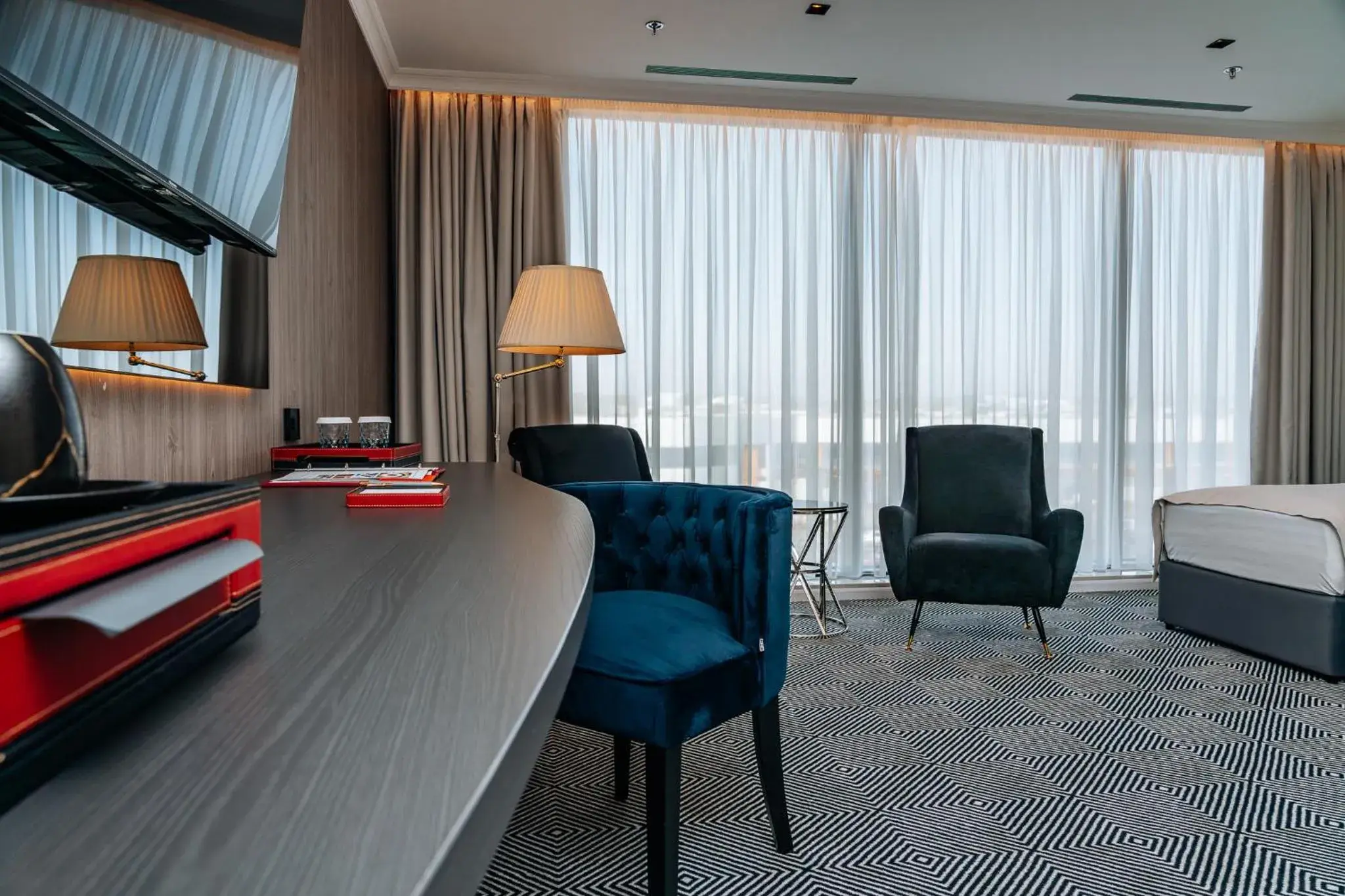 Seating area, Bed in Sky Airport Hotel Seating area, Bed in Sky Airport Hotel