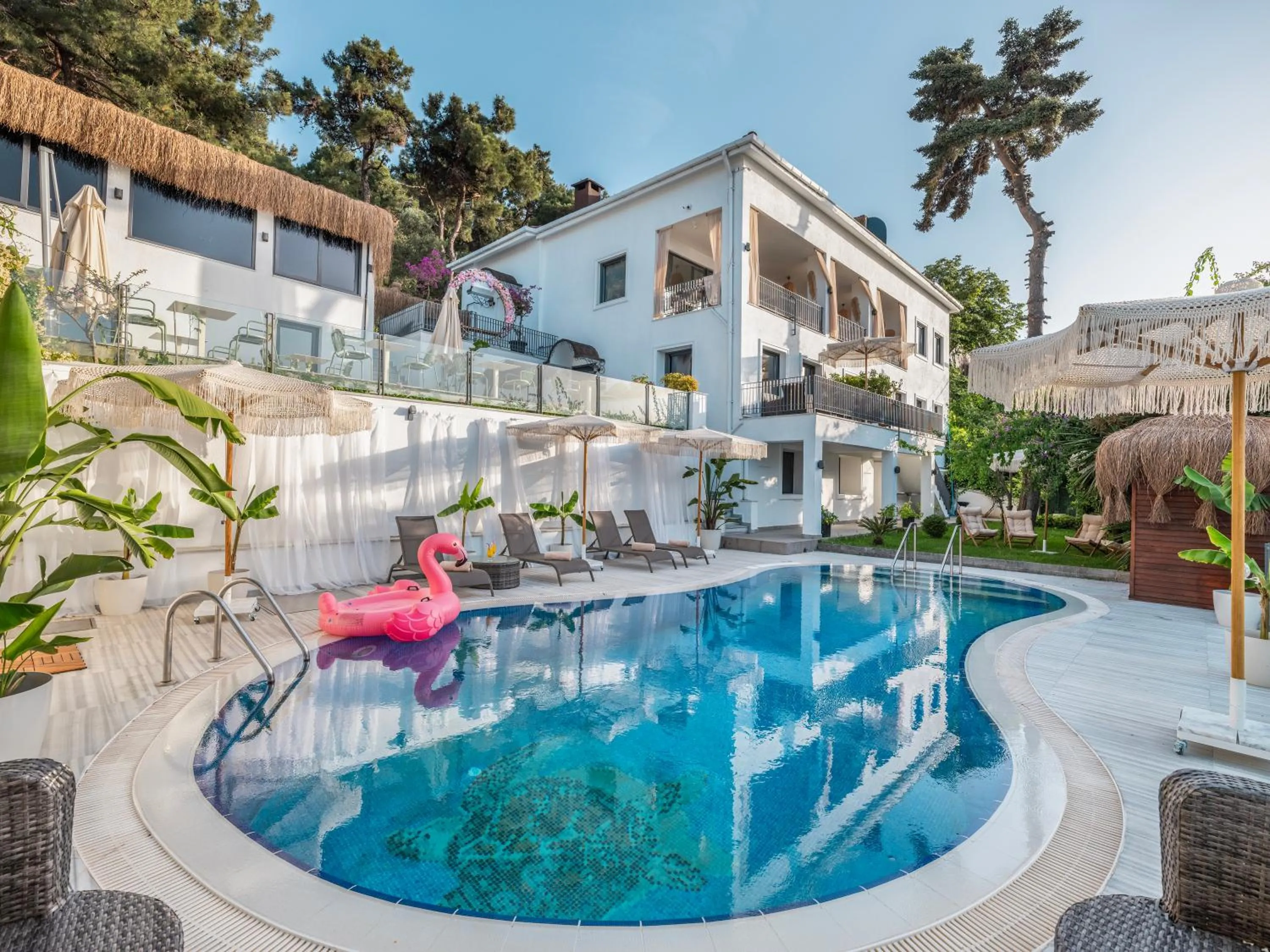 Property building in Hillora Hotel Buyukada