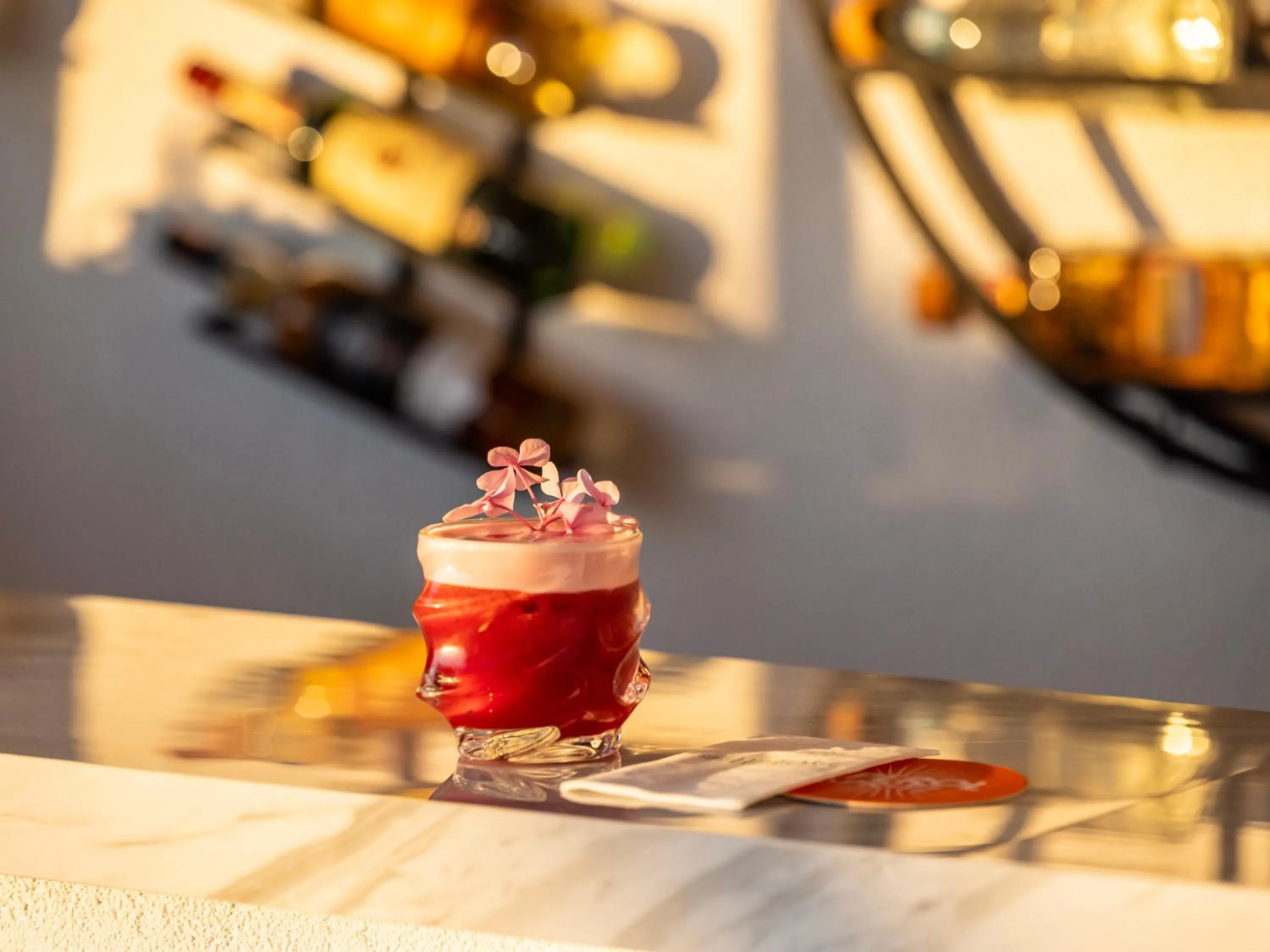 Alcoholic drinks in Hillora Hotel Buyukada