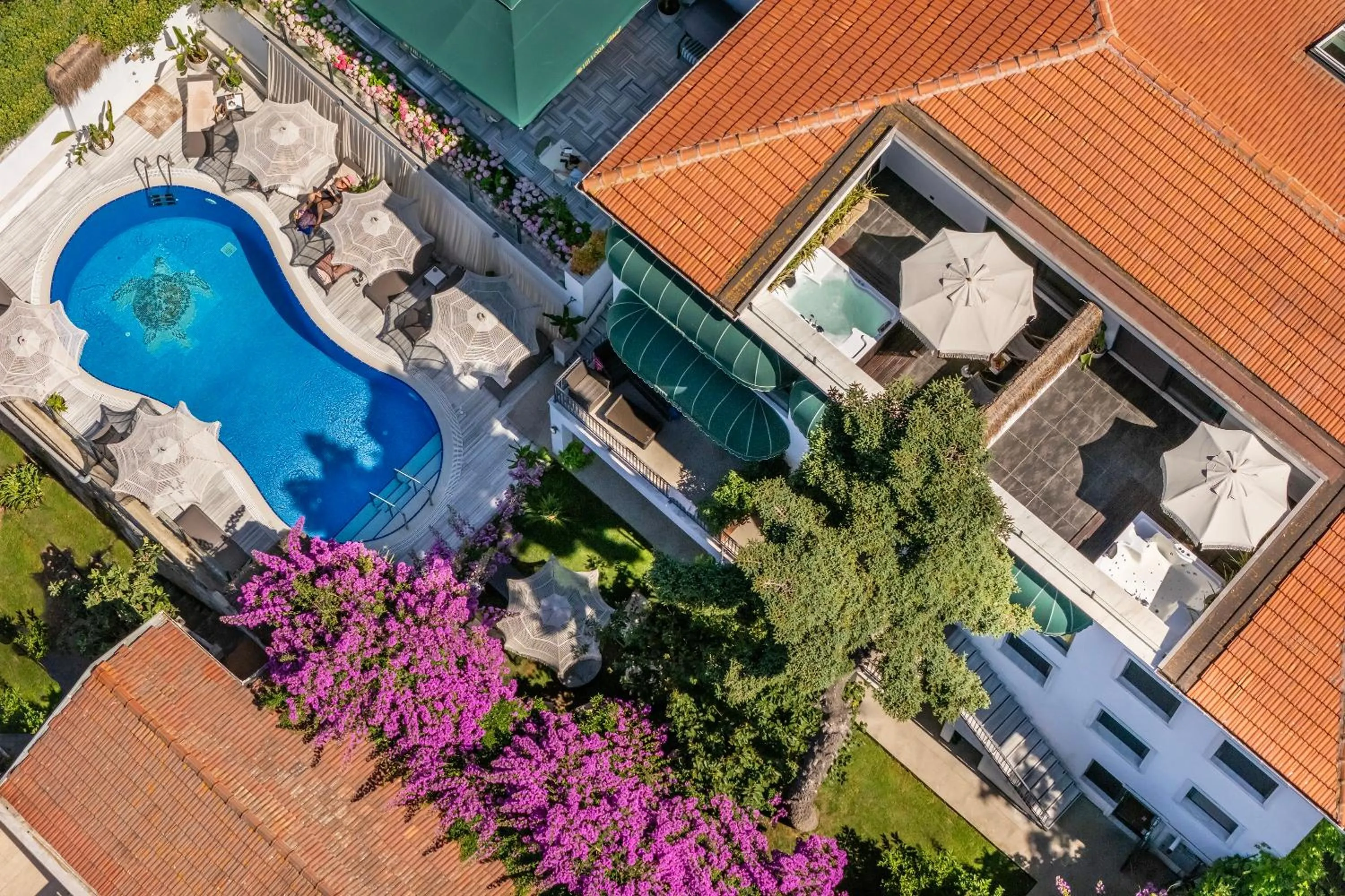 Property building in Hillora Hotel Buyukada