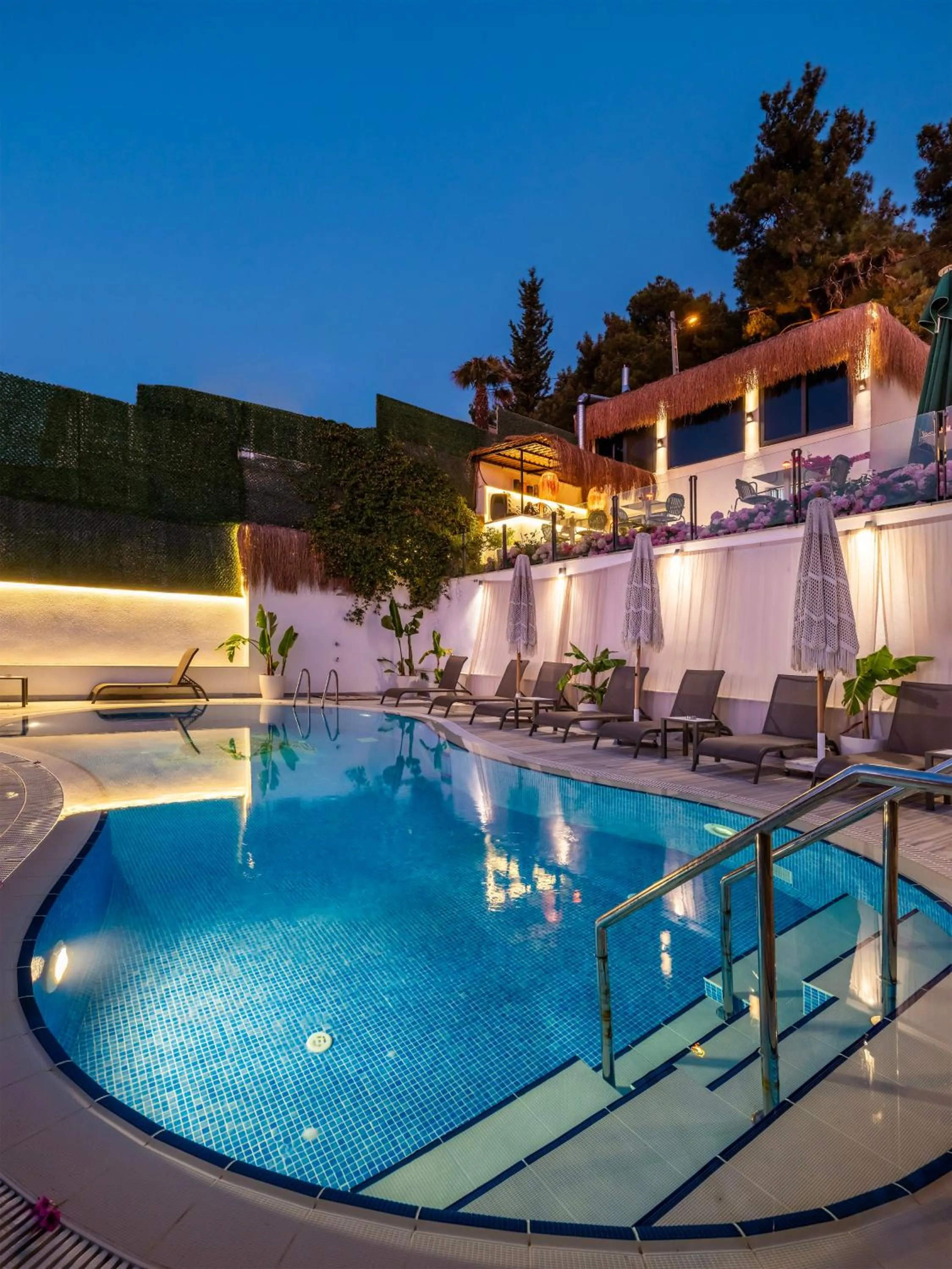 Swimming pool in Hillora Hotel Buyukada