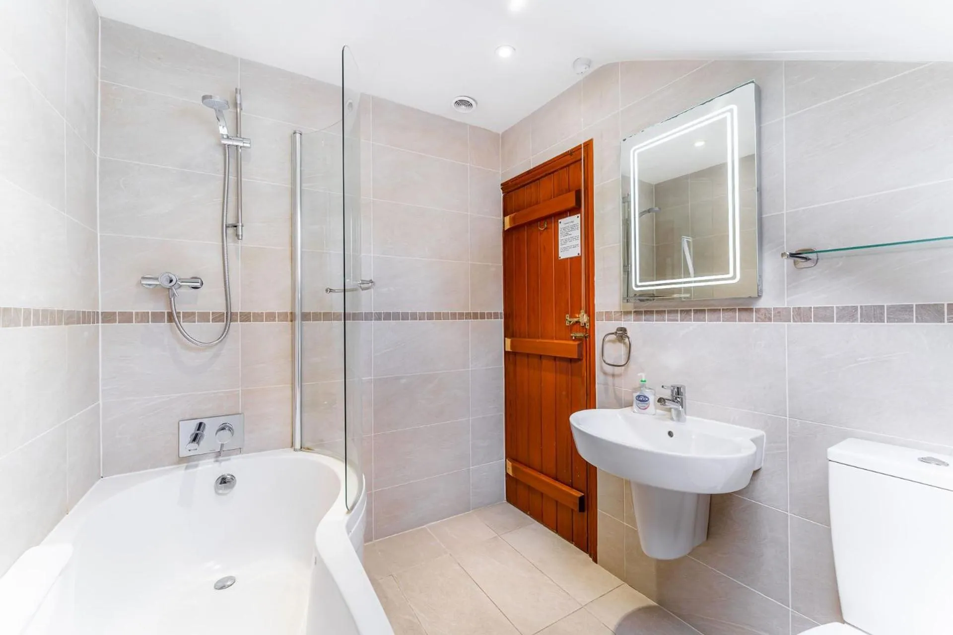 Property building in Overbeck