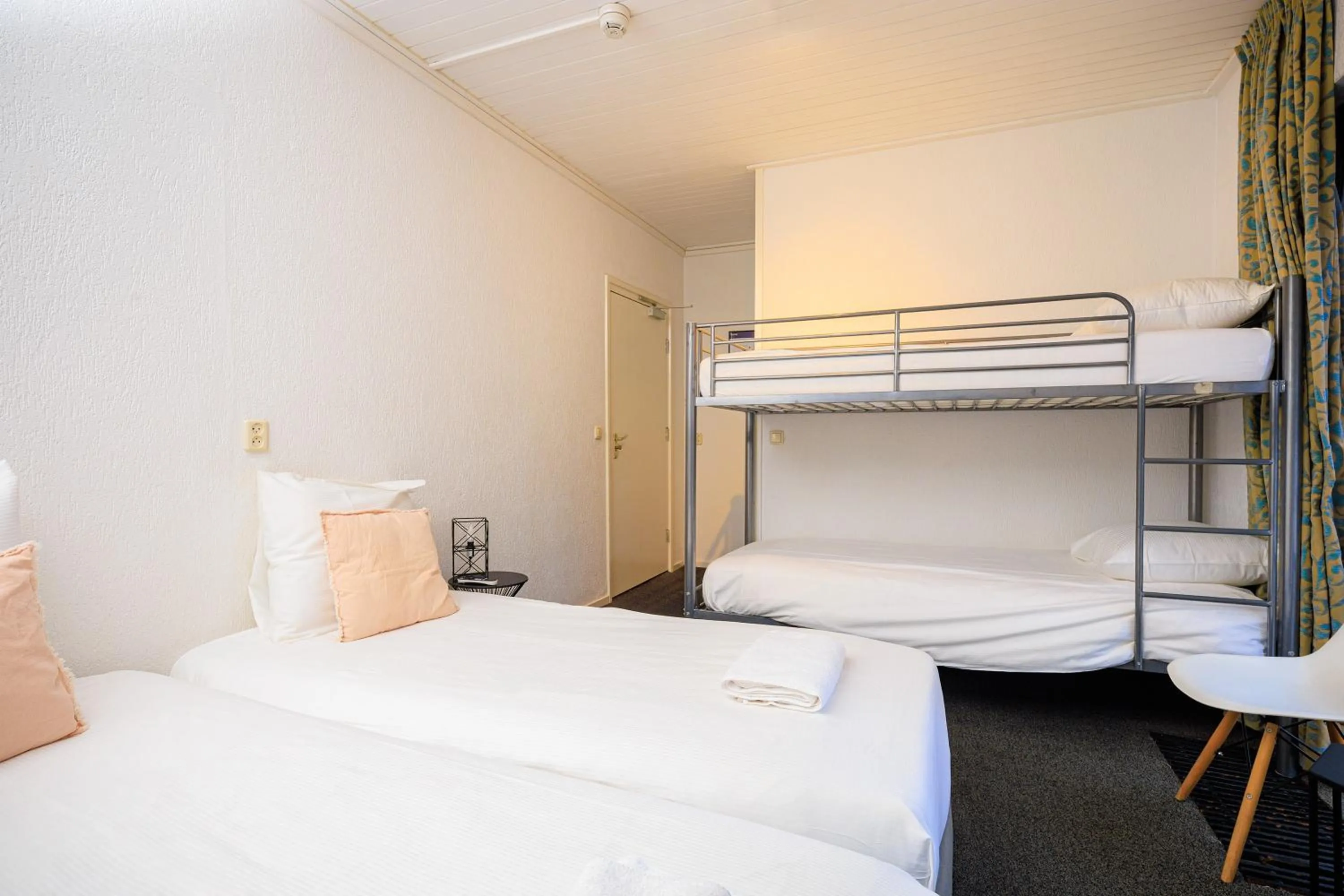 Bedroom, Bed in Hotel Berg en Bos