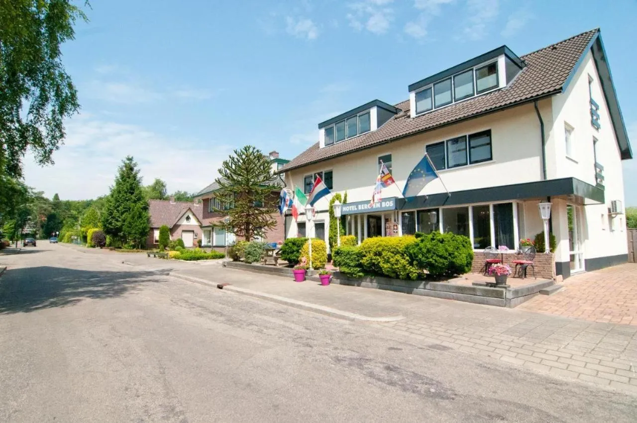 Property building in Hotel Berg en Bos