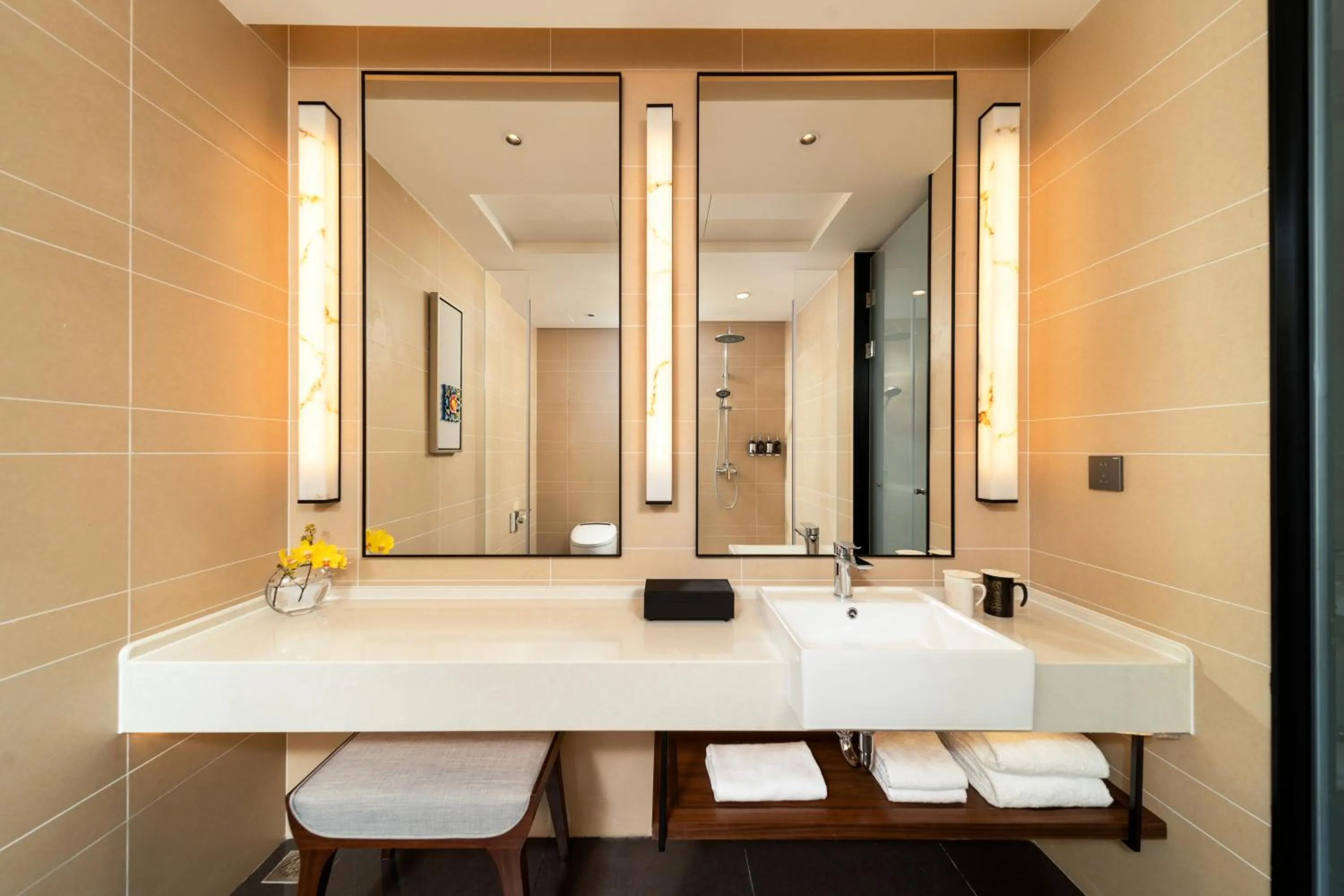 Bathroom in SSAW Boutique Hotel Foshan Qiandeng Lake