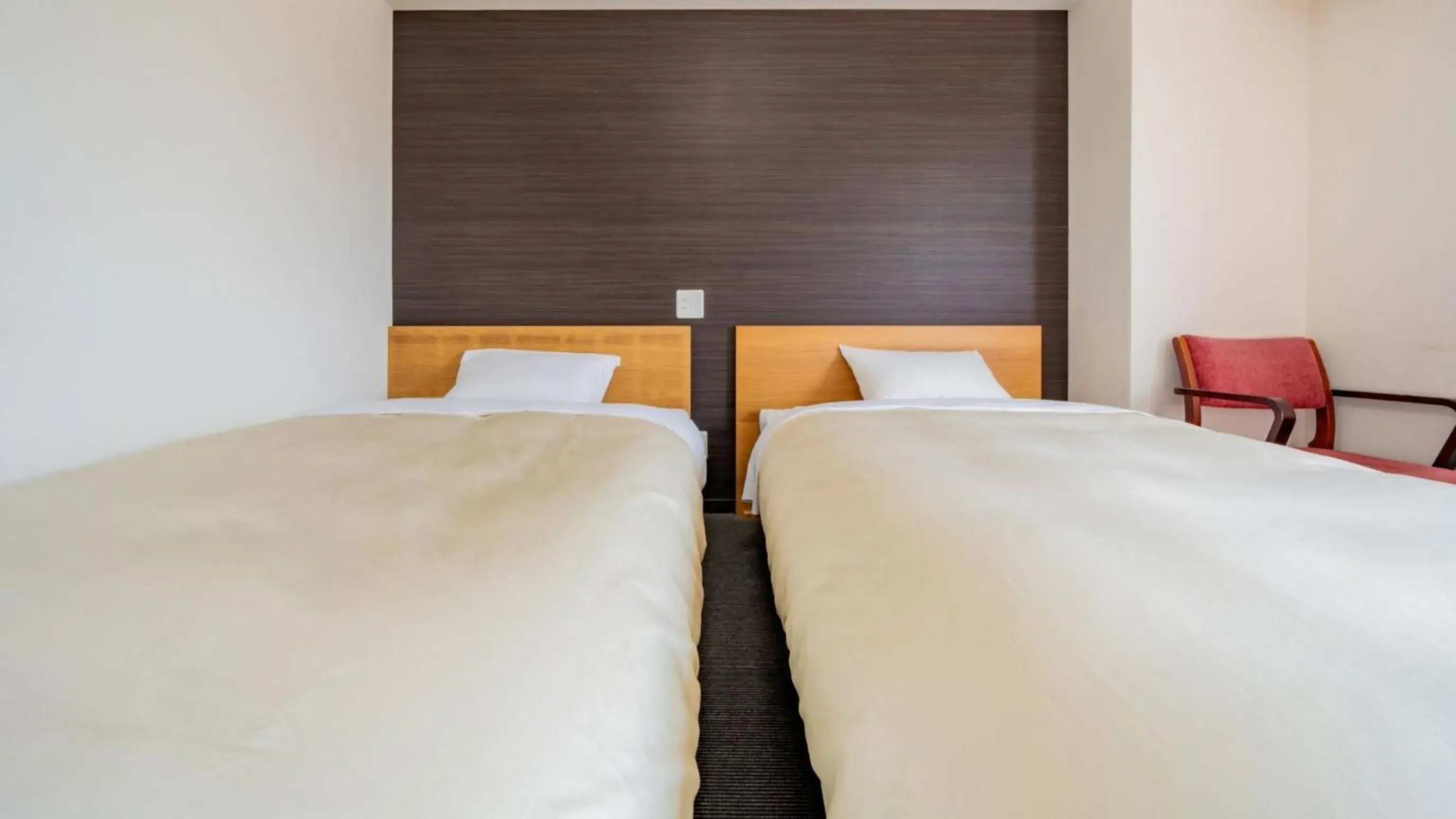 Photo of the whole room, Bed in Hotel Obihiro Hills Photo of the whole room, Bed in Hotel Obihiro Hills