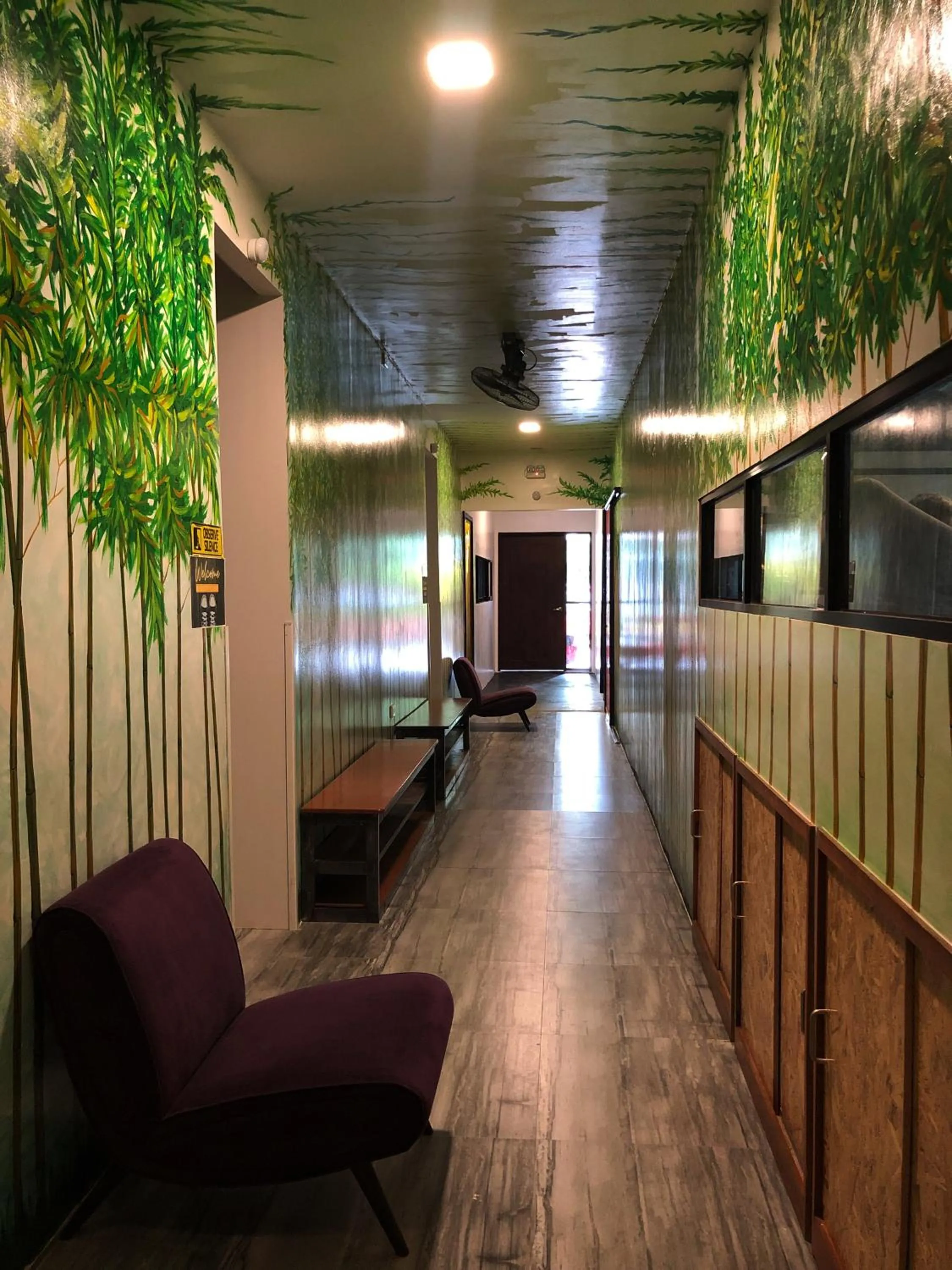 Cafe Moto Hostel