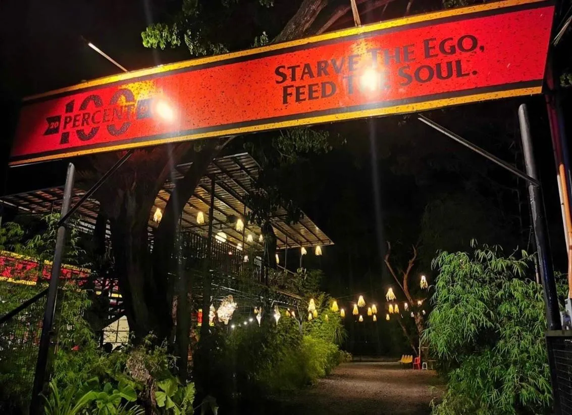 Restaurant/places to eat in Cafe Moto Hostel
