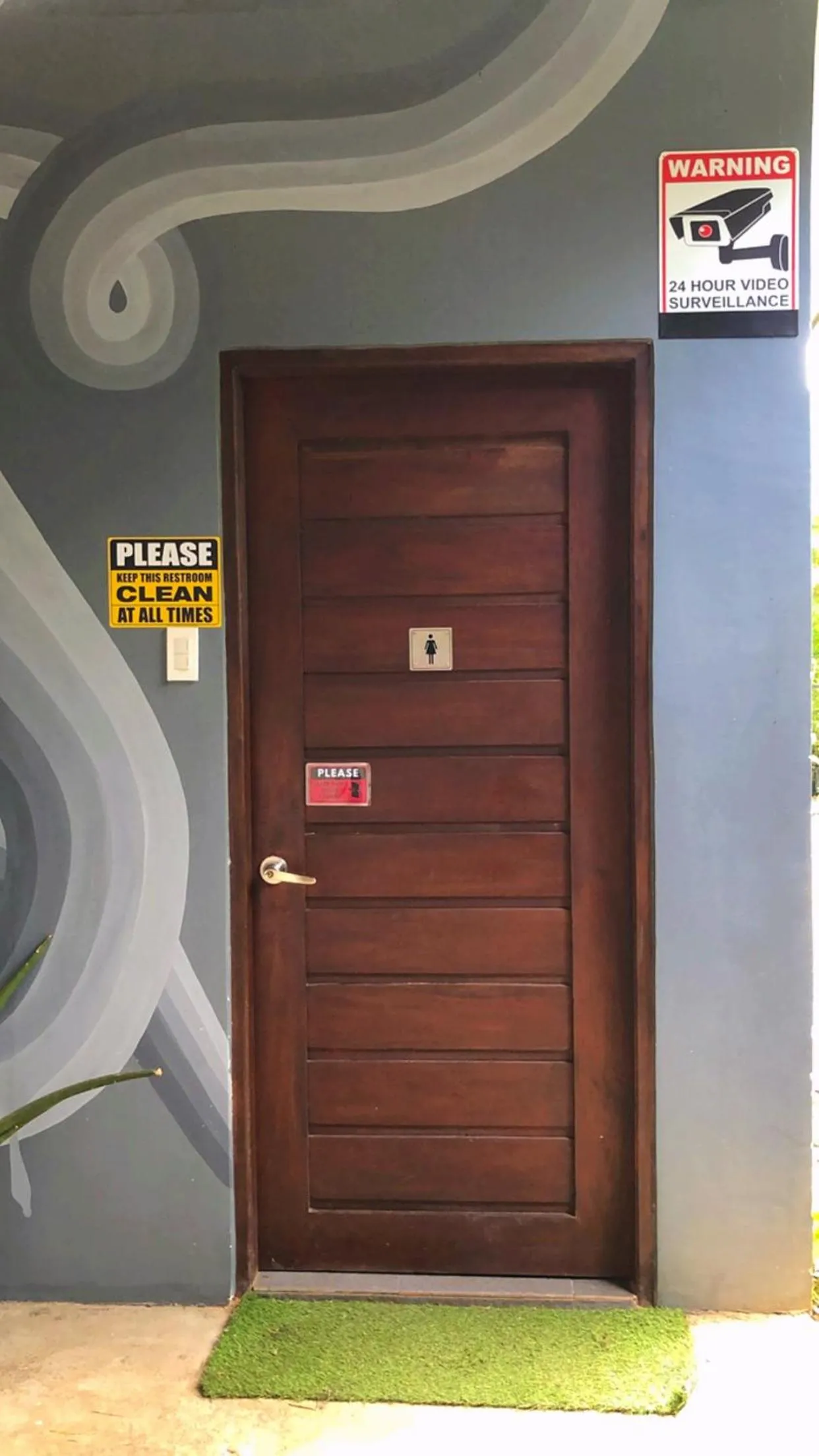 Cafe Moto Hostel