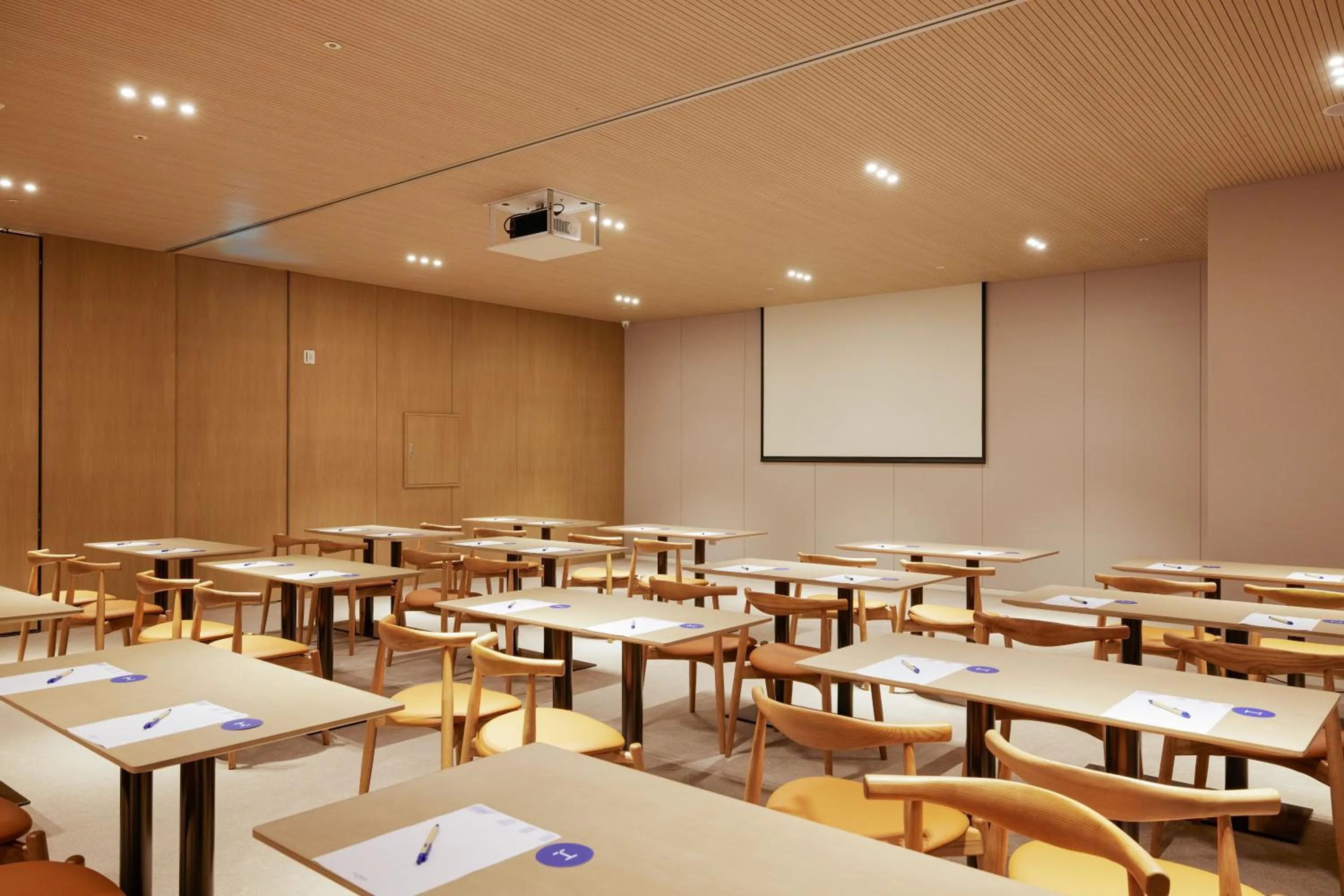 Meeting/conference room in Homm Marina Sokcho