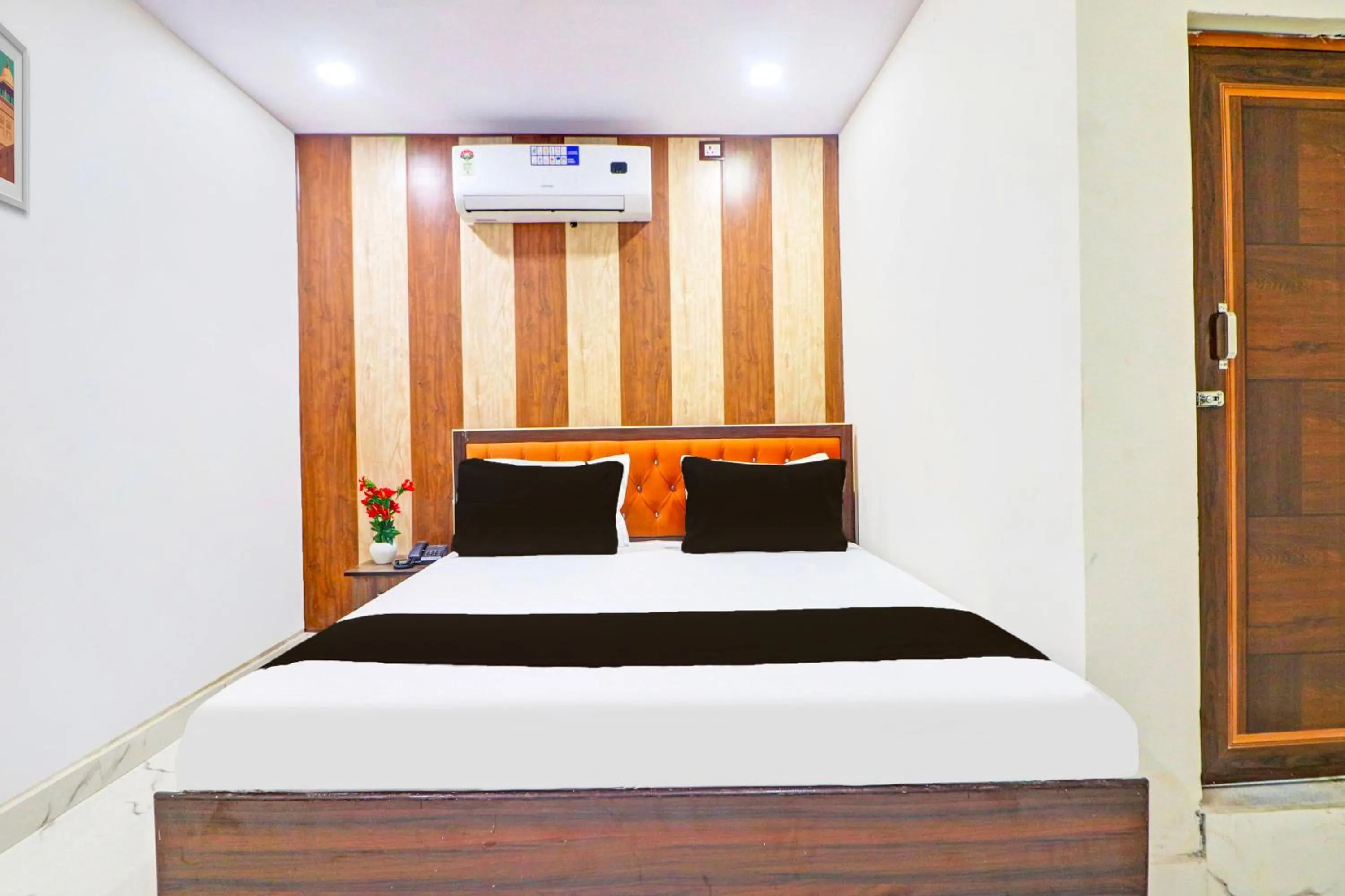 Bedroom, Bed in Super Hotel O Star View Residency