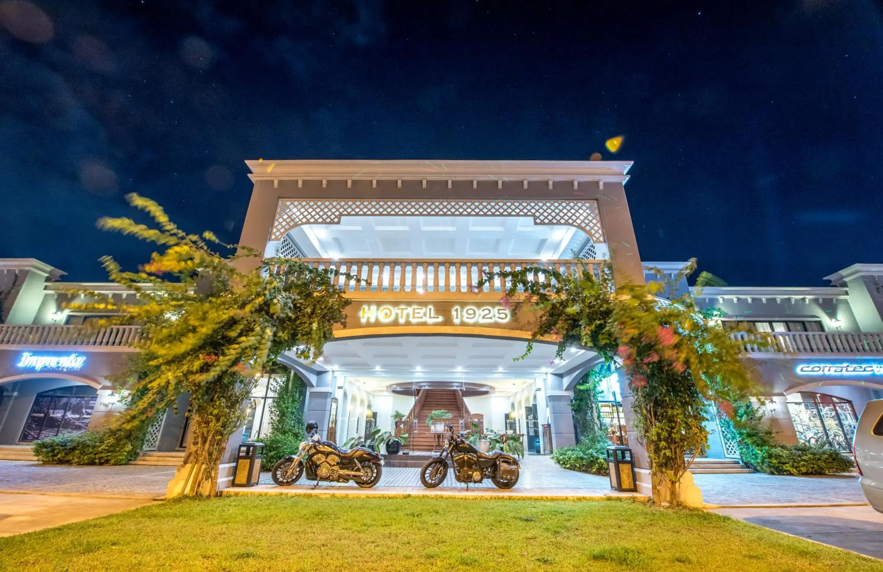 Property building in Hotel 1925 Property building in Hotel 1925