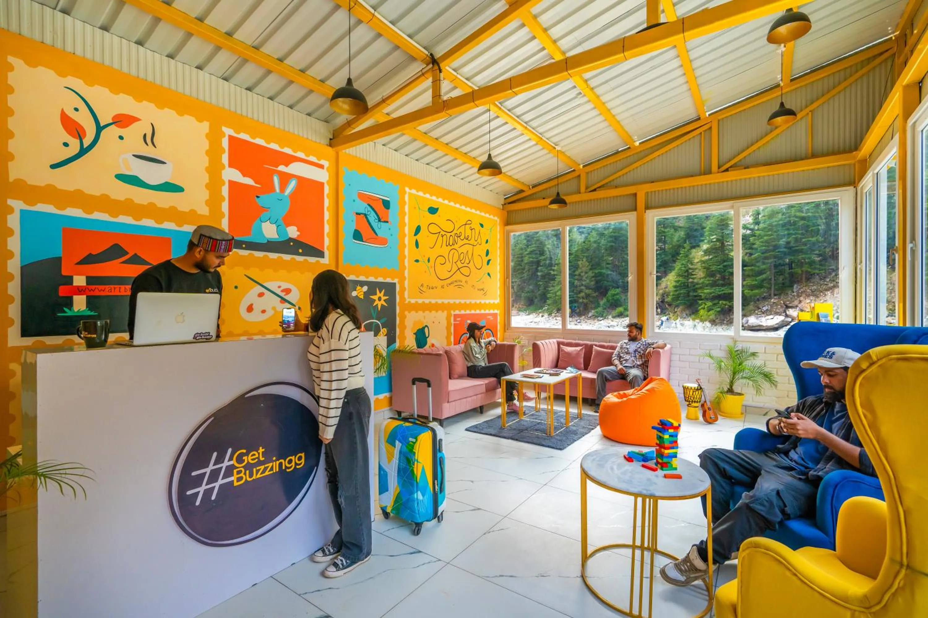 People in The Social Stays Kasol