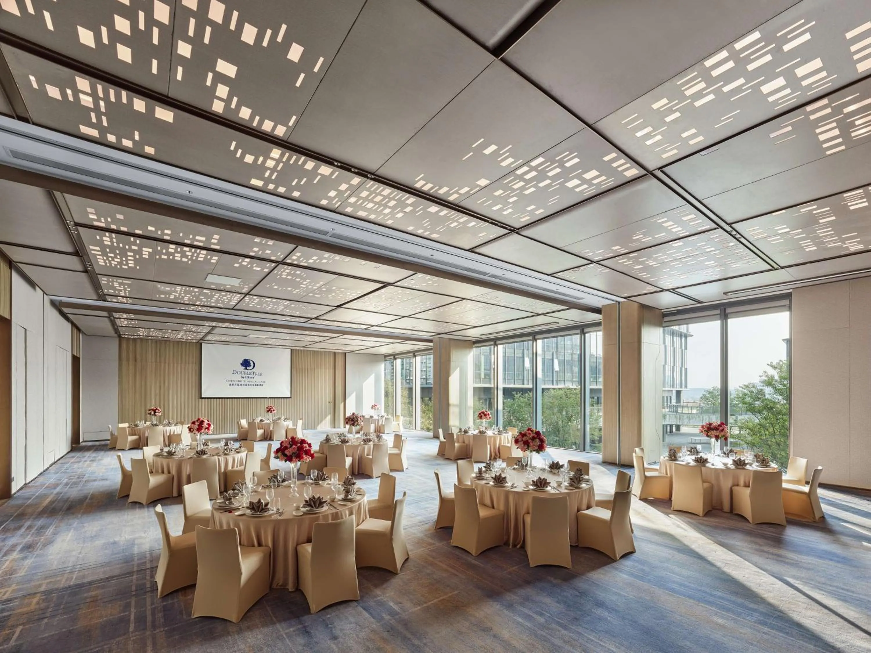 Meeting/conference room in Doubletree By Hilton Chengdu Xinglong Lake