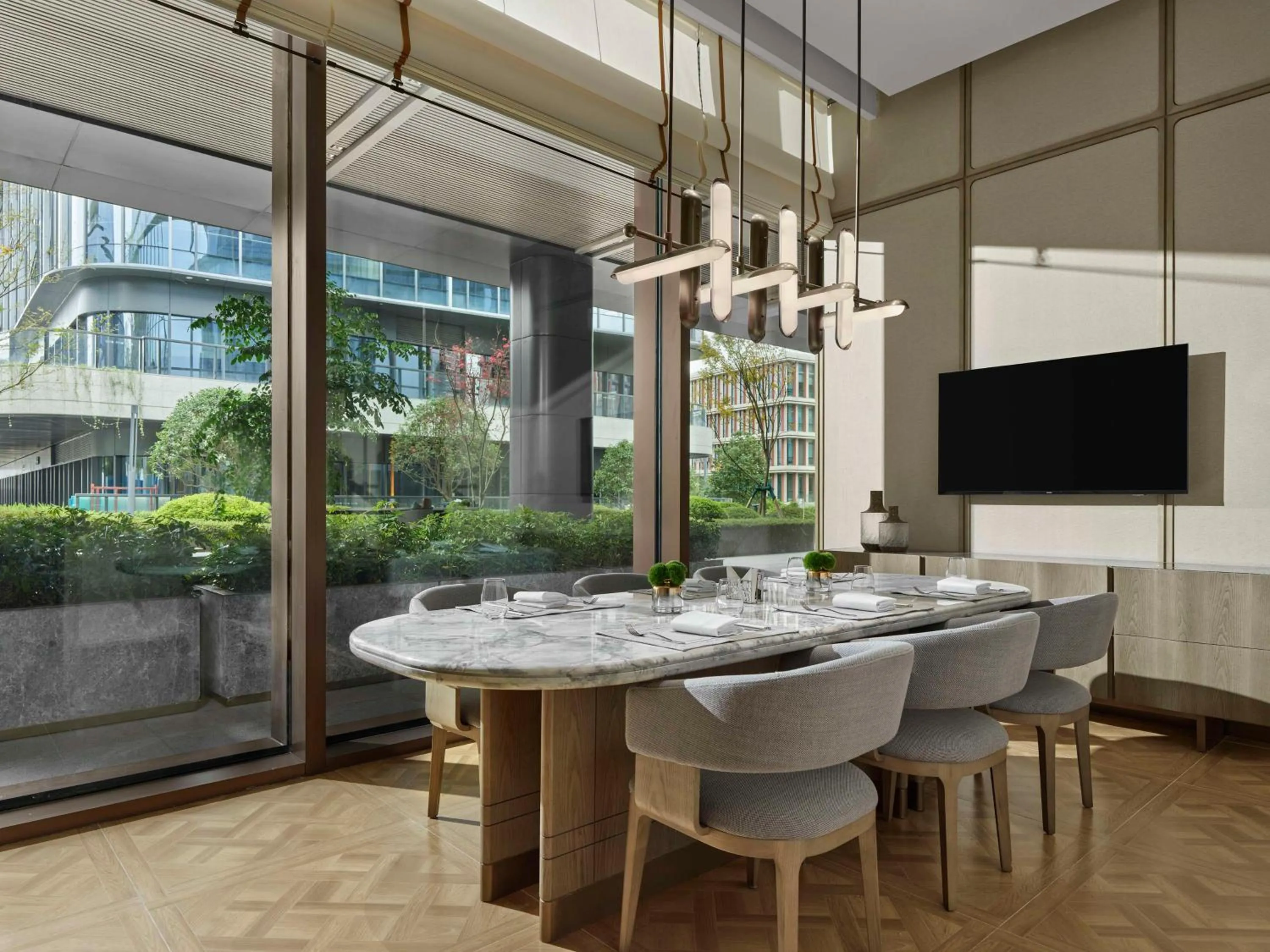 Restaurant/places to eat in Doubletree By Hilton Chengdu Xinglong Lake