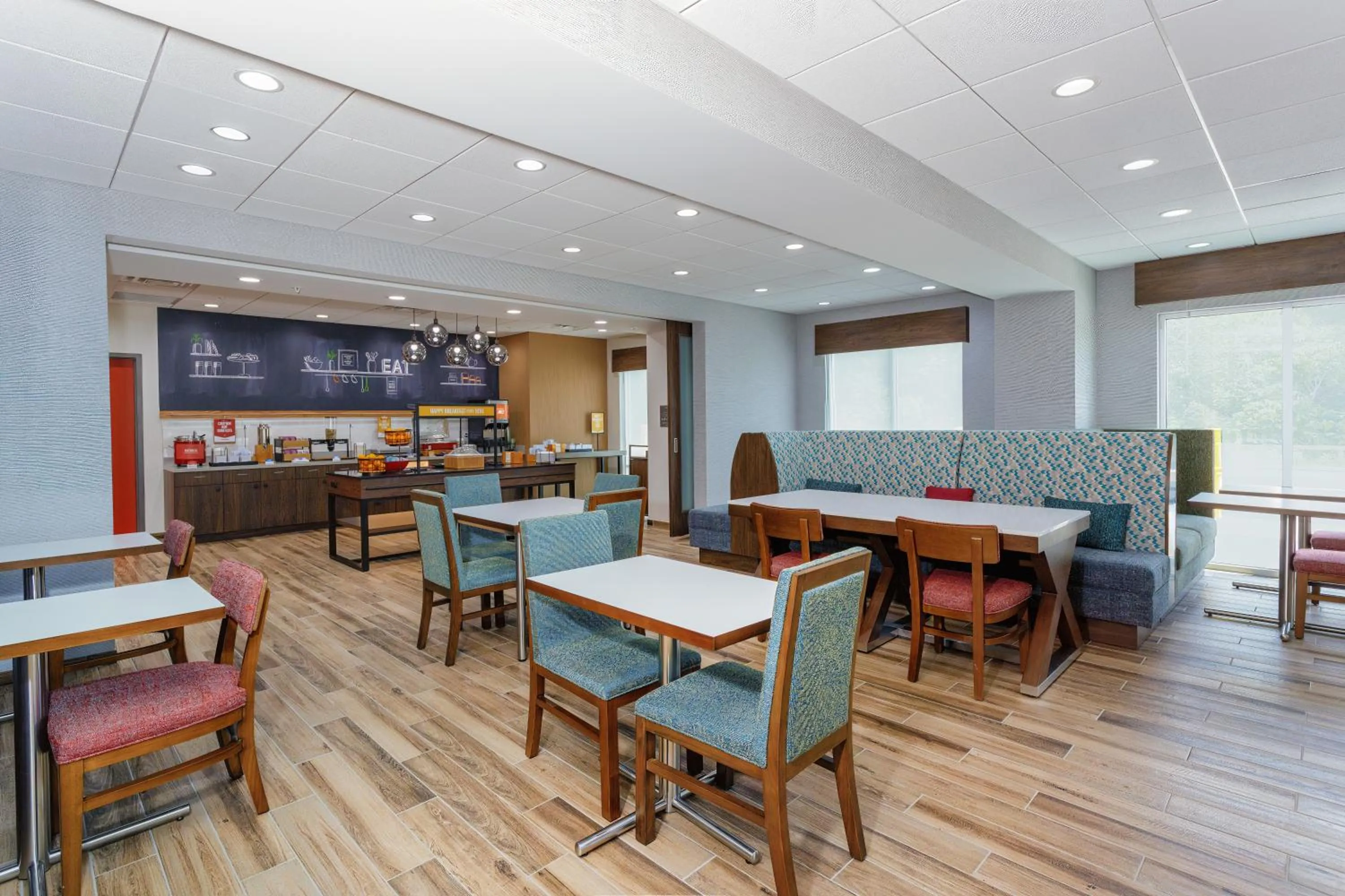 Seating area in Hampton Inn By Hilton Ocoee Orlando