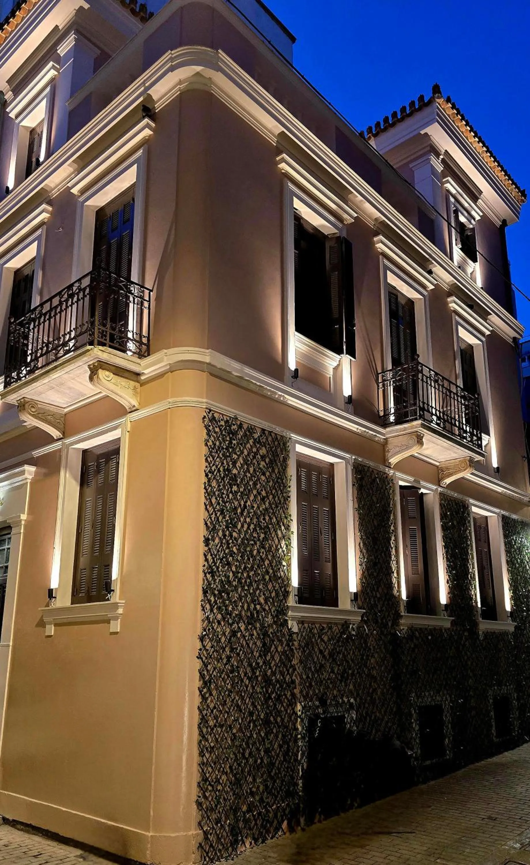 Epitome Suites