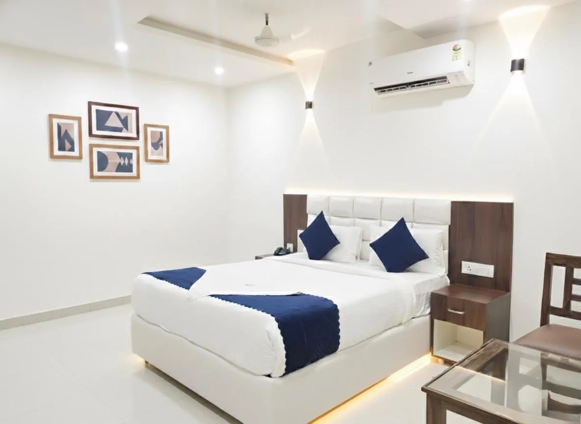 Bed in Hotel SkyLand