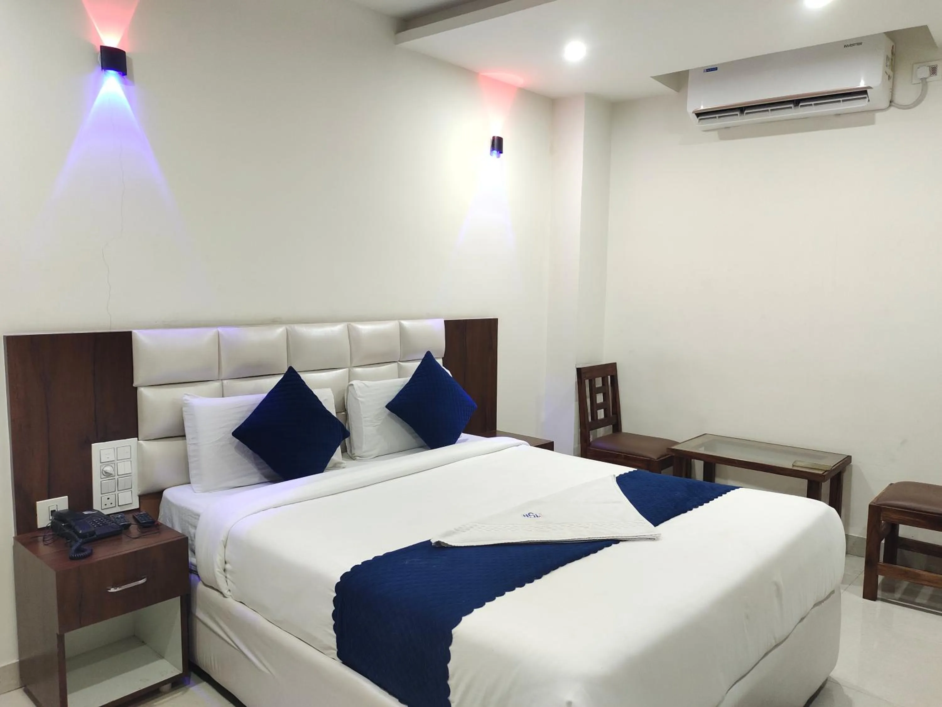 Bed in Hotel SkyLand