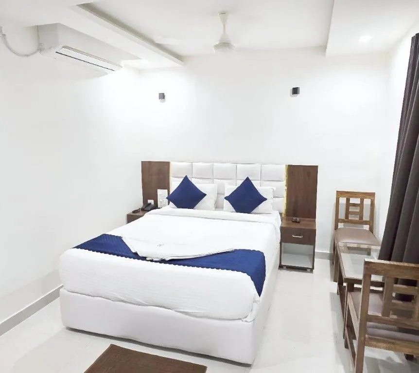 Bed in Hotel SkyLand