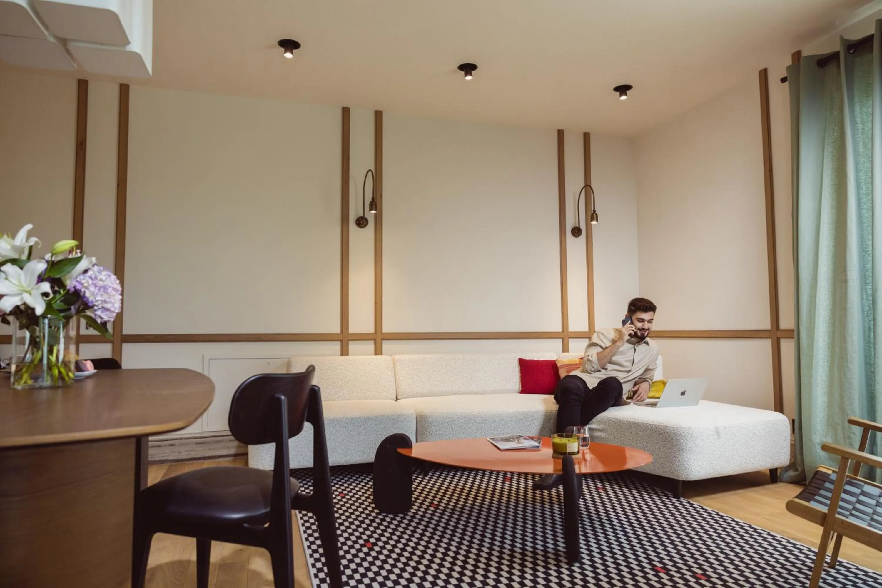 Seating area in Aparthotel Craiova