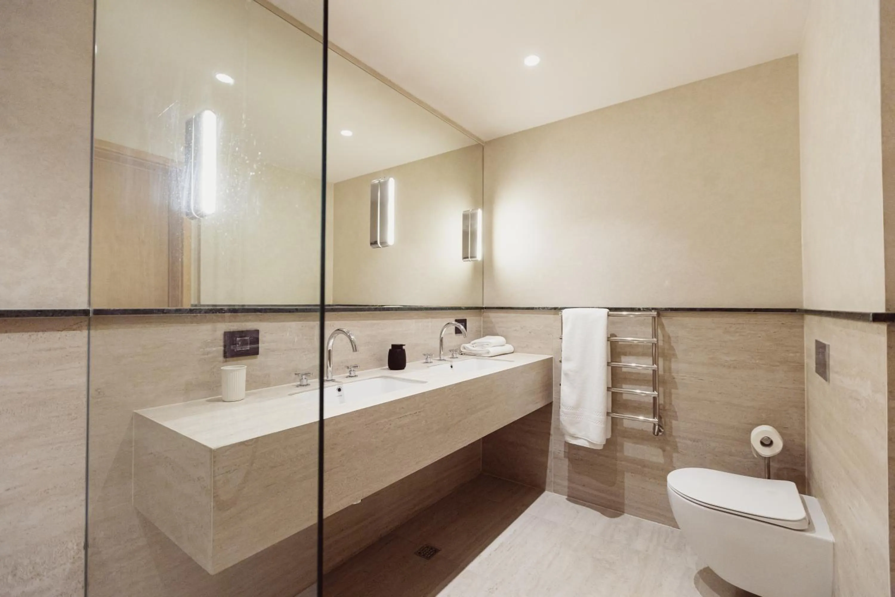 Bathroom in Aparthotel Craiova