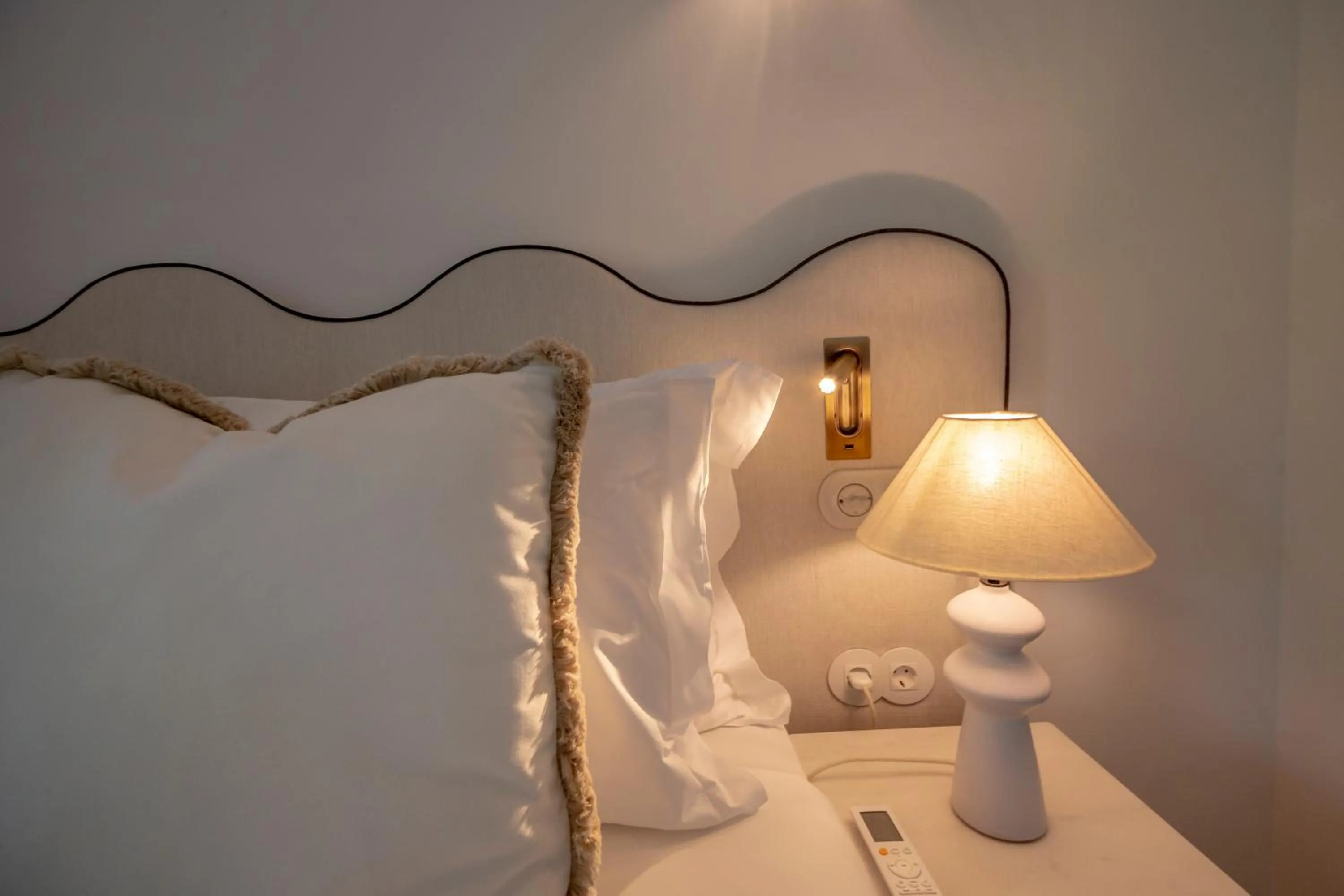 Decorative detail, Bed in Masana Algarve