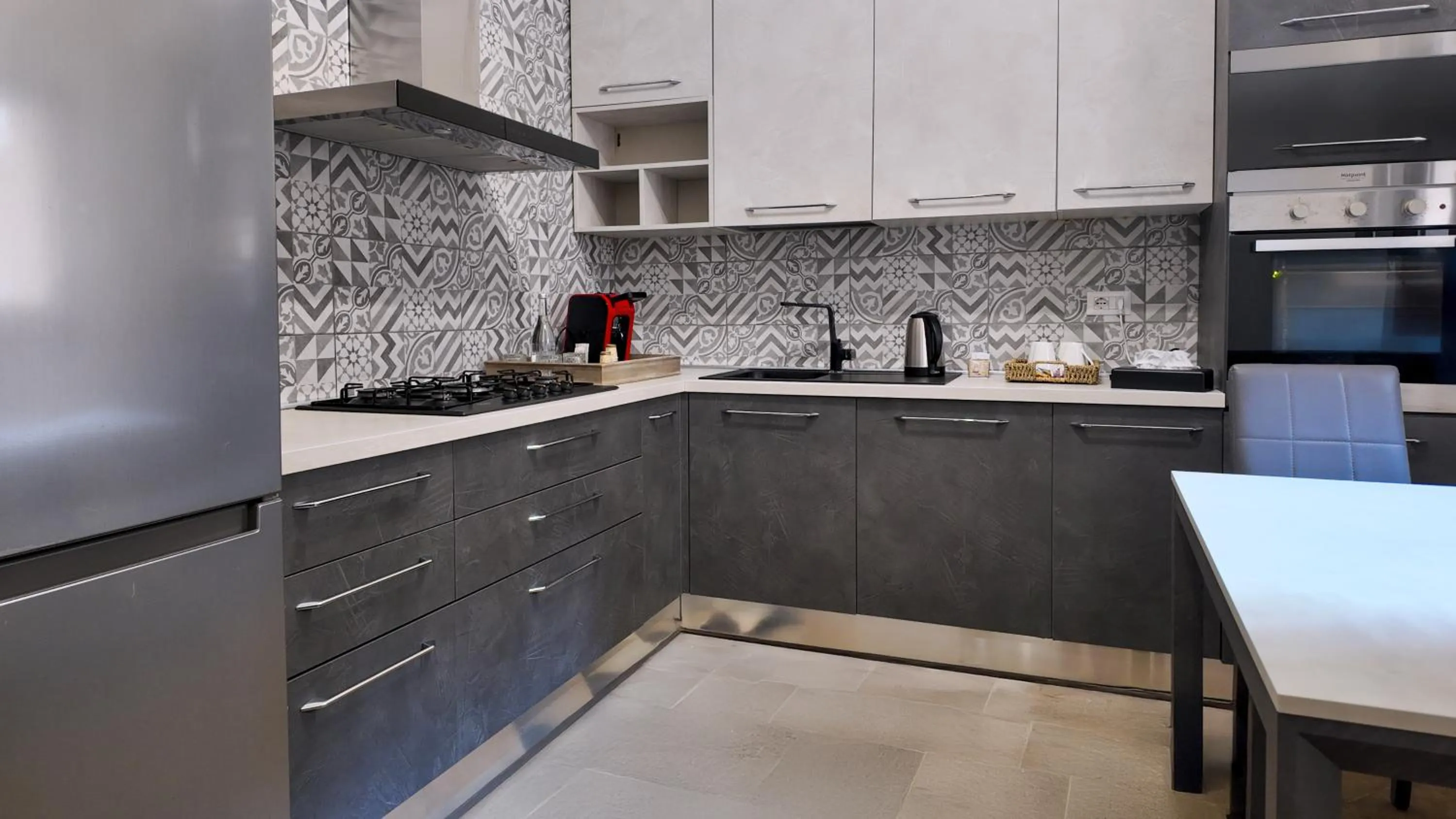 kitchen in Villa Neviera Wine Resort & Spa by Cantine Due Palme