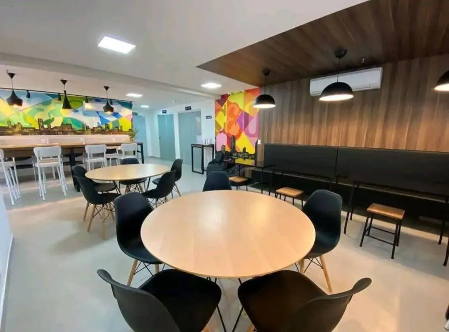 Flat Brooksfield Towers