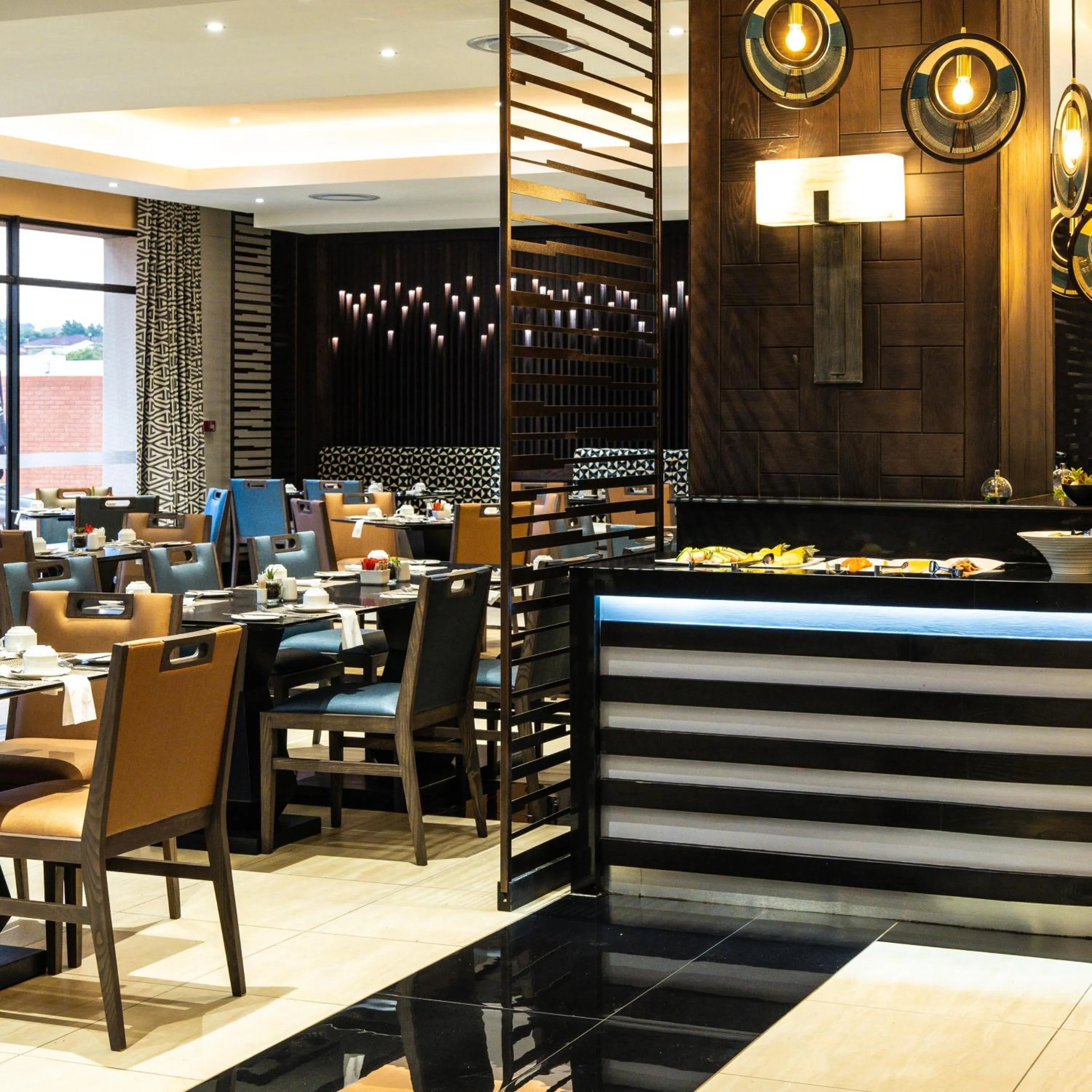 Restaurant/places to eat in Premier Hotel Thohoyandou