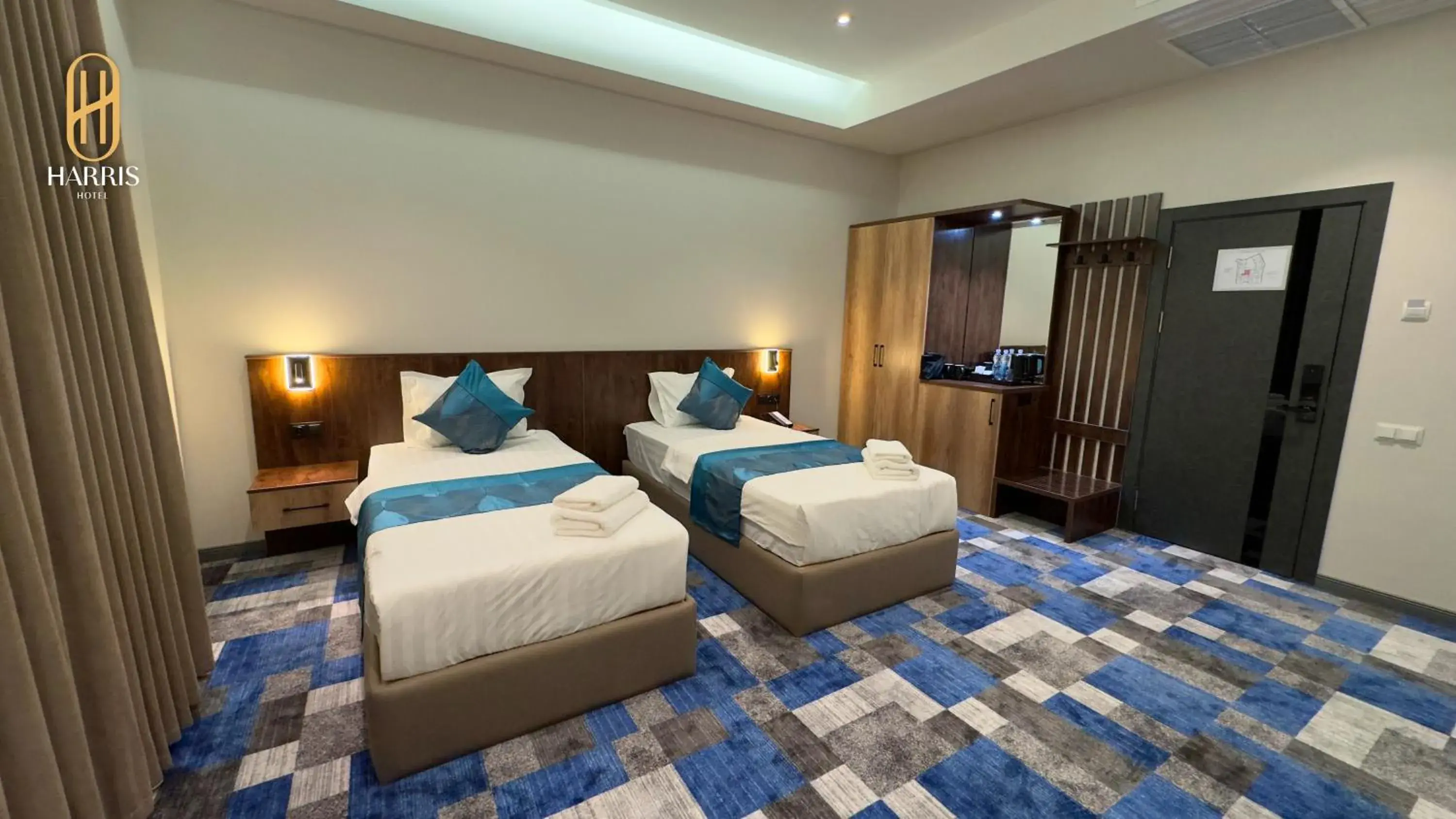 Bedroom, Bed in Harris Hotel Spa&Fitness Bedroom, Bed in Harris Hotel Spa&Fitness
