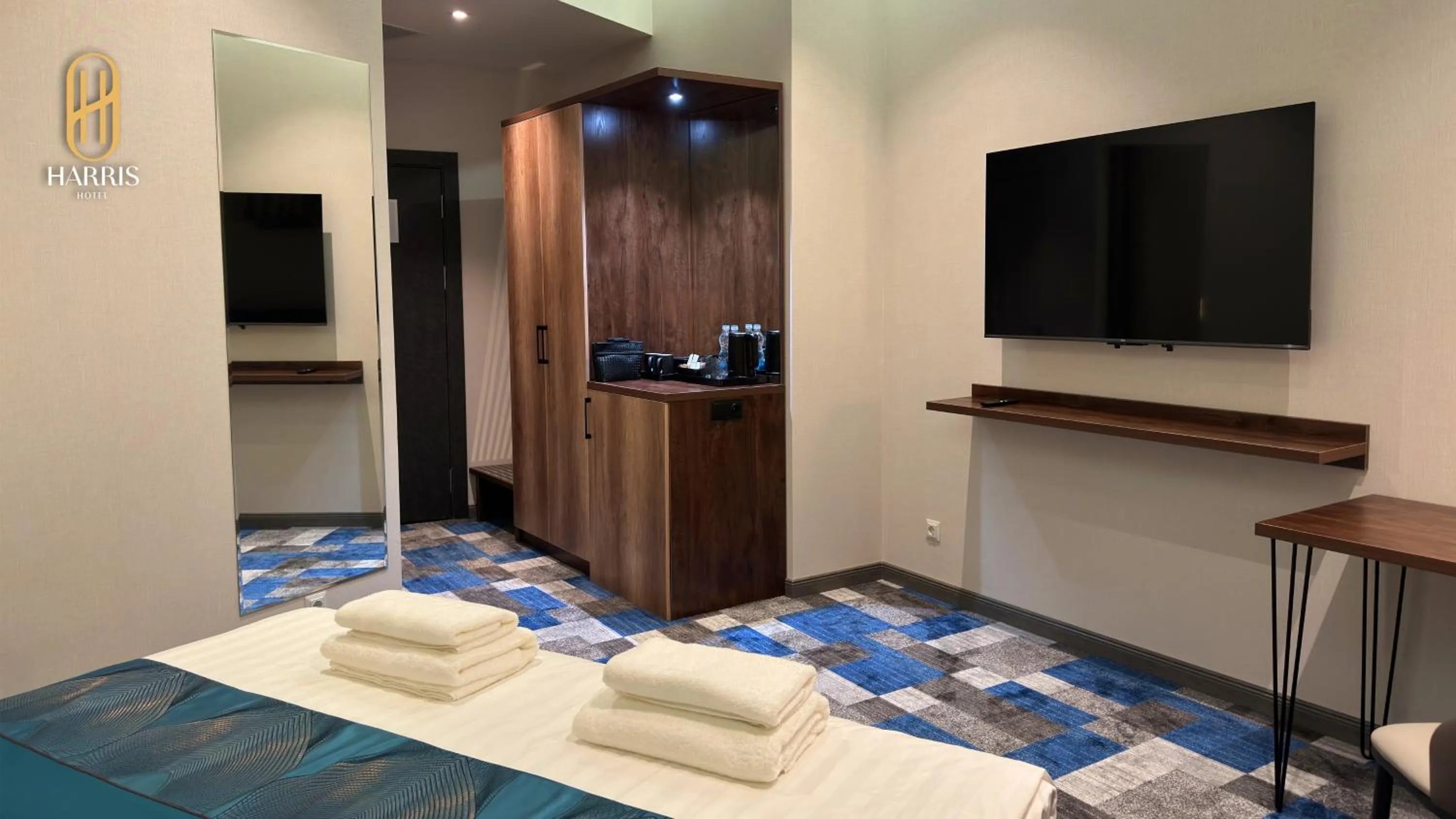 Bed in Harris Hotel Spa&Fitness