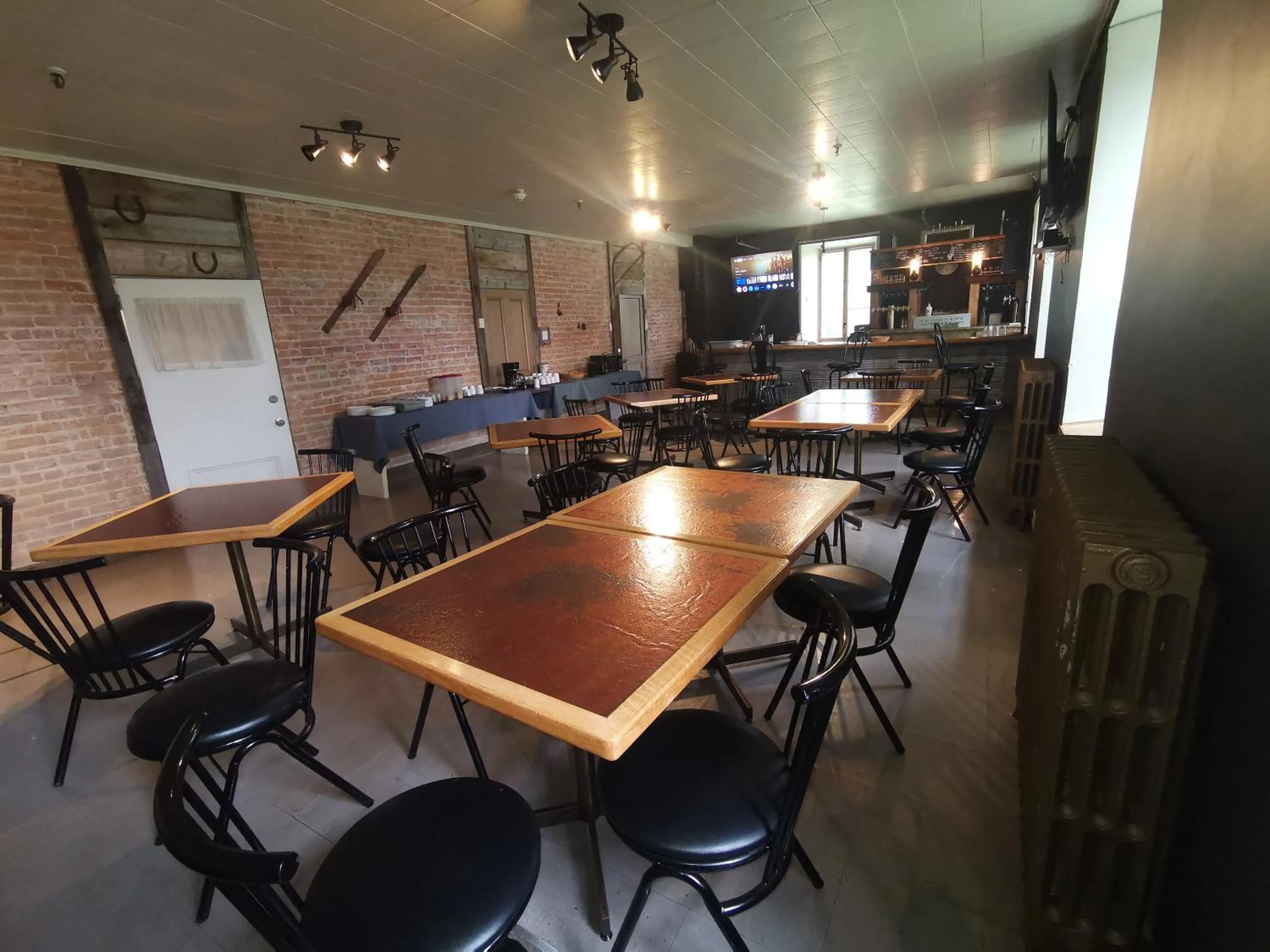 Breakfast in Auberge du Couvent