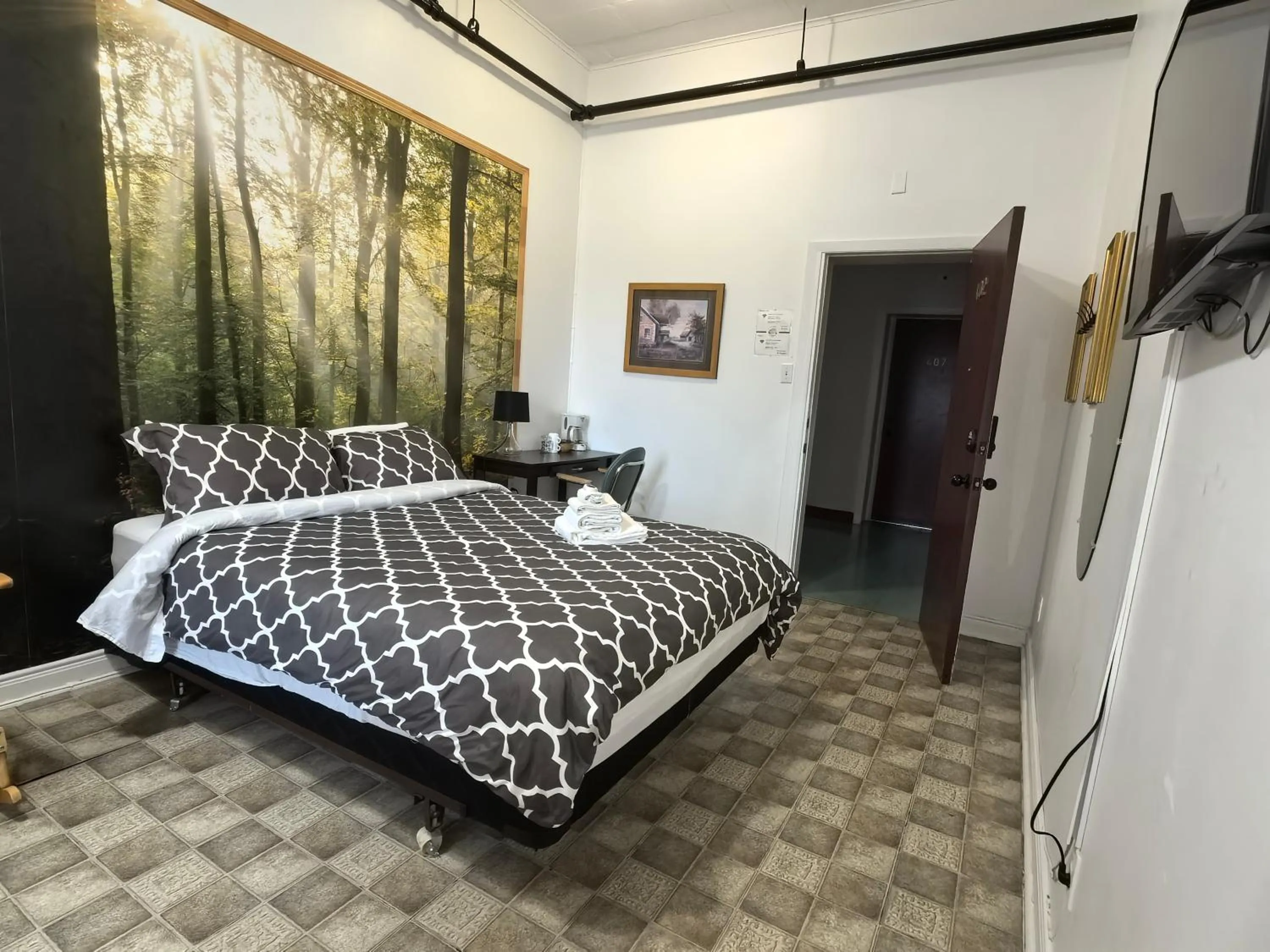 Bedroom, Bed in Auberge du Couvent