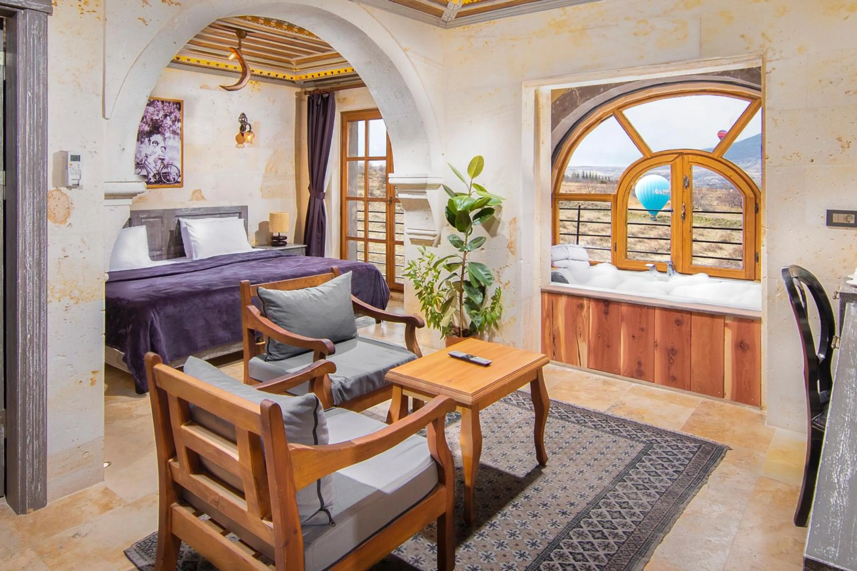 Day, Bed in Moonstone in Cappadocia