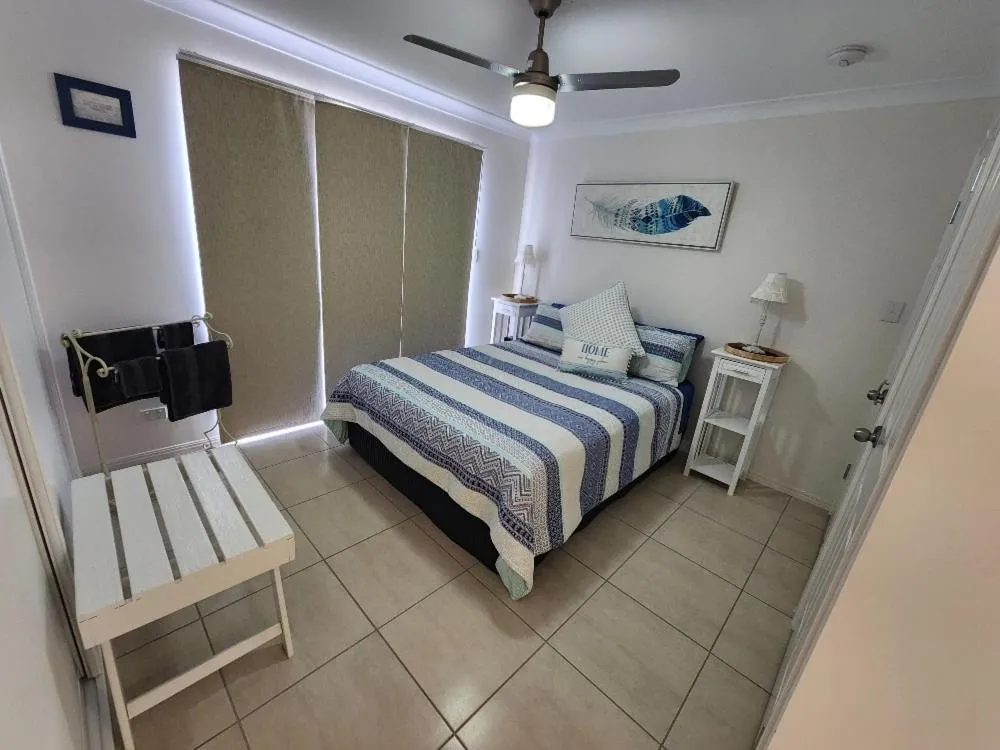 Bedroom, Bed in Jubri's Hideaway