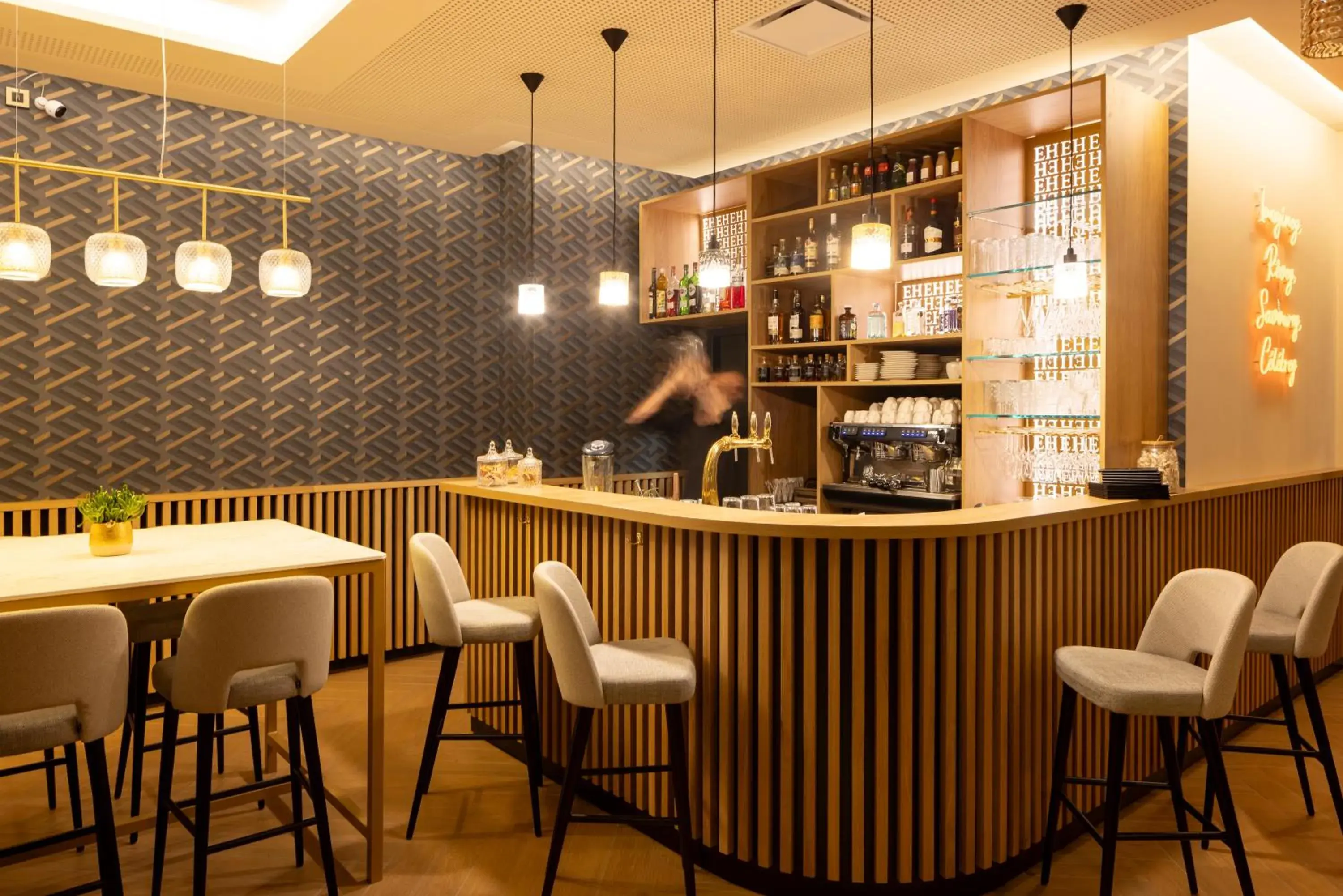 Lounge or bar in Epona Hôtel Sens Lounge or bar in Epona Hôtel Sens