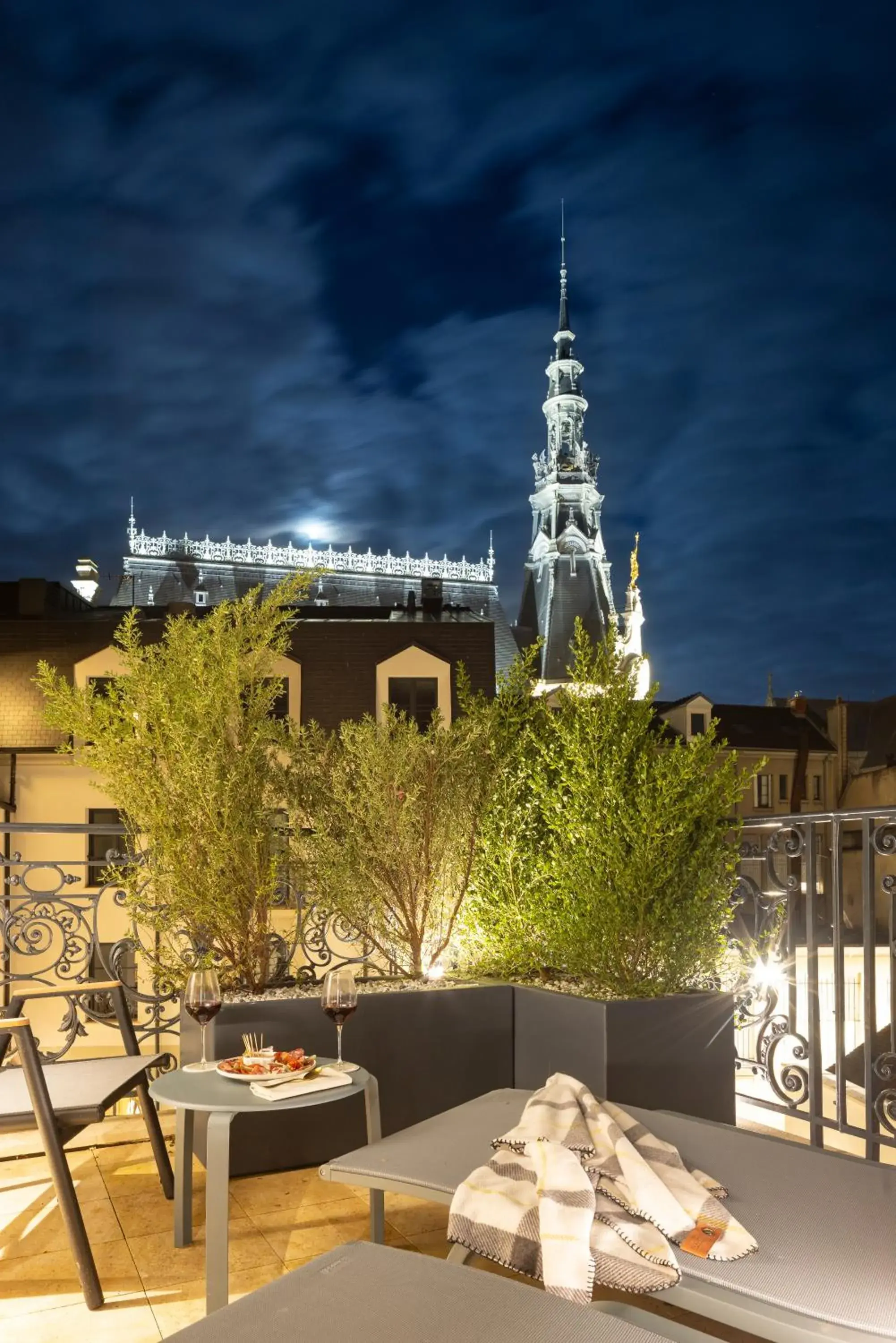 View (from property/room) in Epona Hôtel Sens View (from property/room) in Epona Hôtel Sens