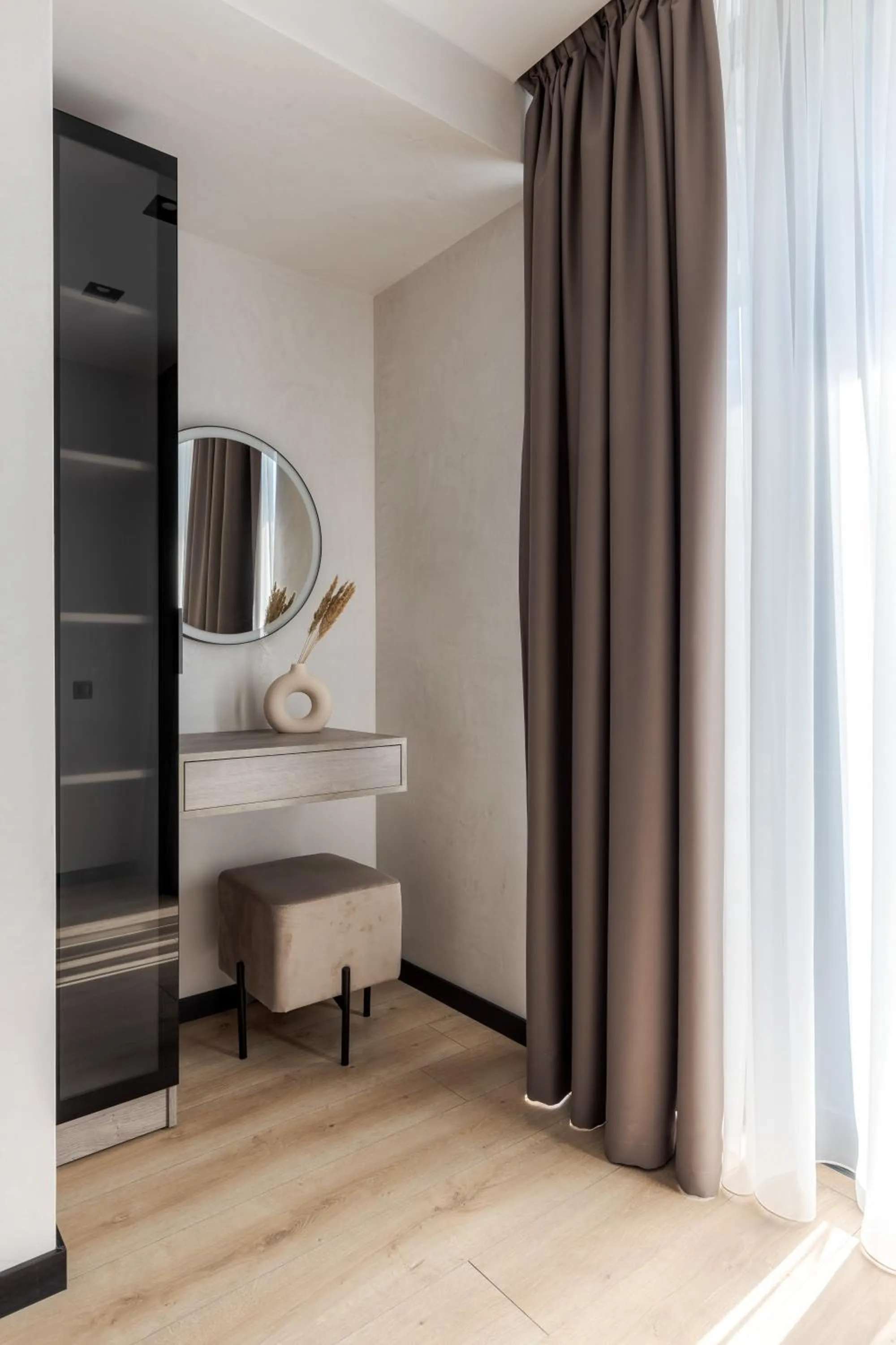 wardrobe in Glacier Premium Apartments