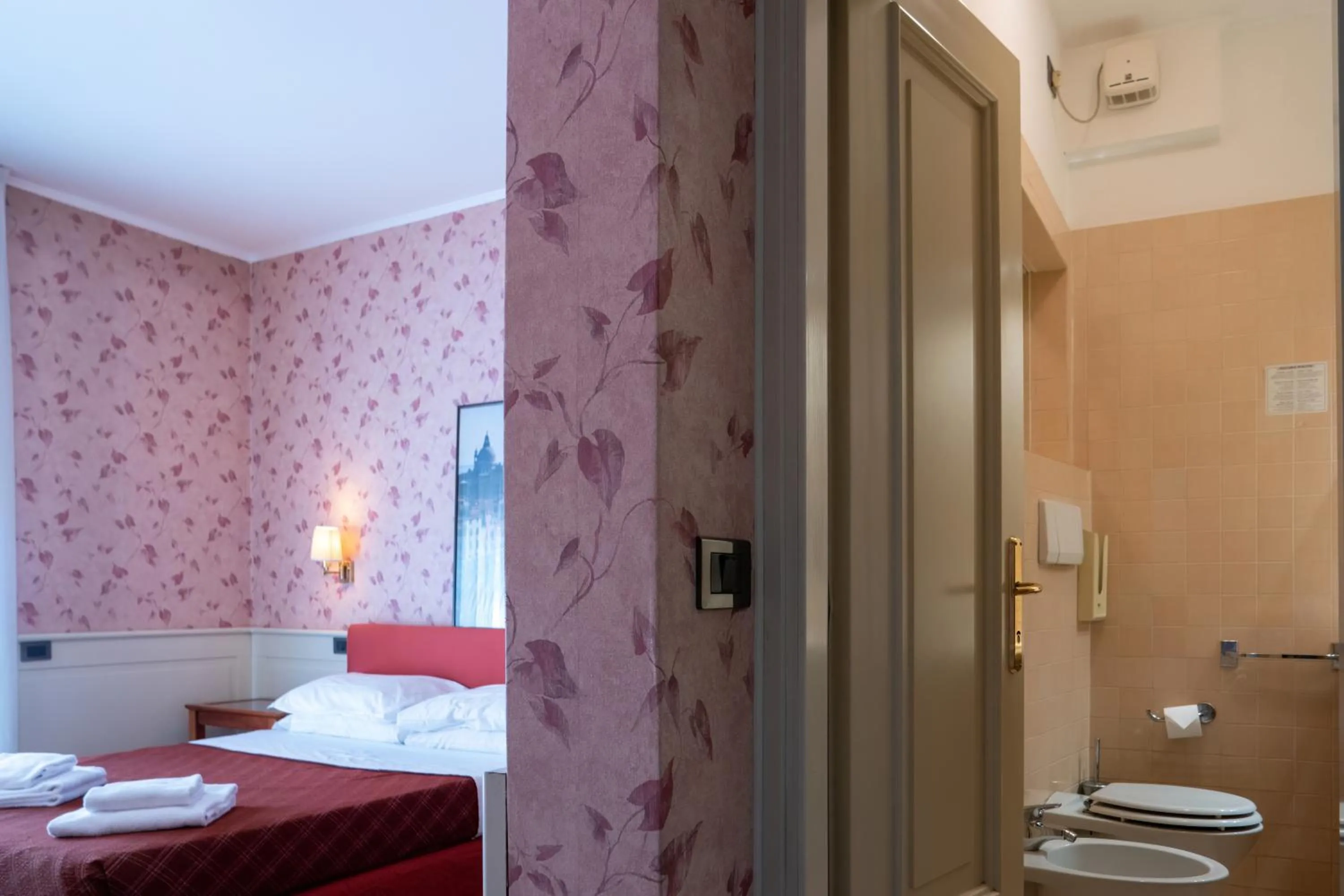 Bed in Hotel alla giustizia