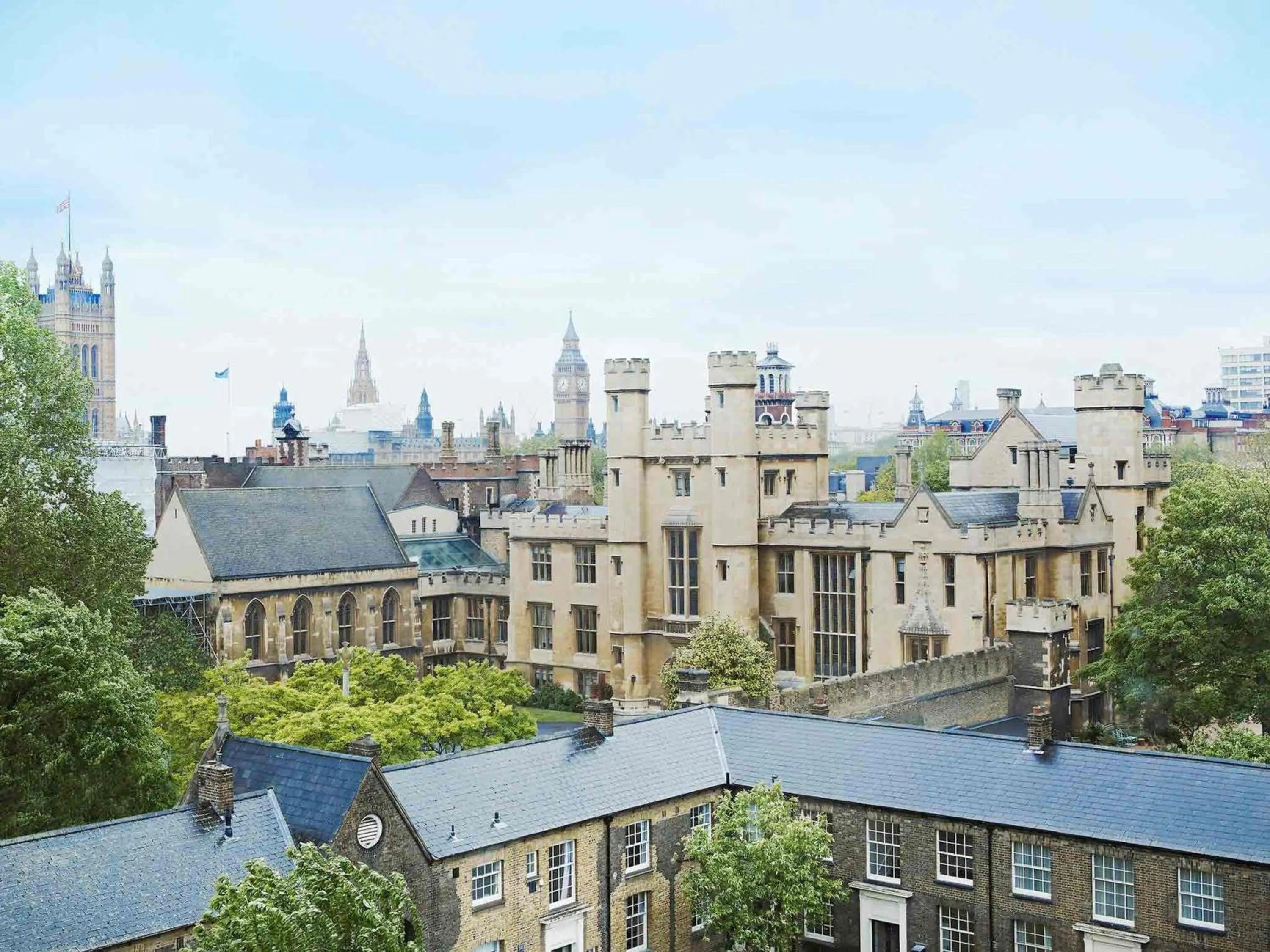 Bedroom in Novotel London Waterloo