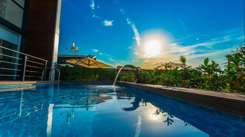 Day in Trio Palazio Sapanca