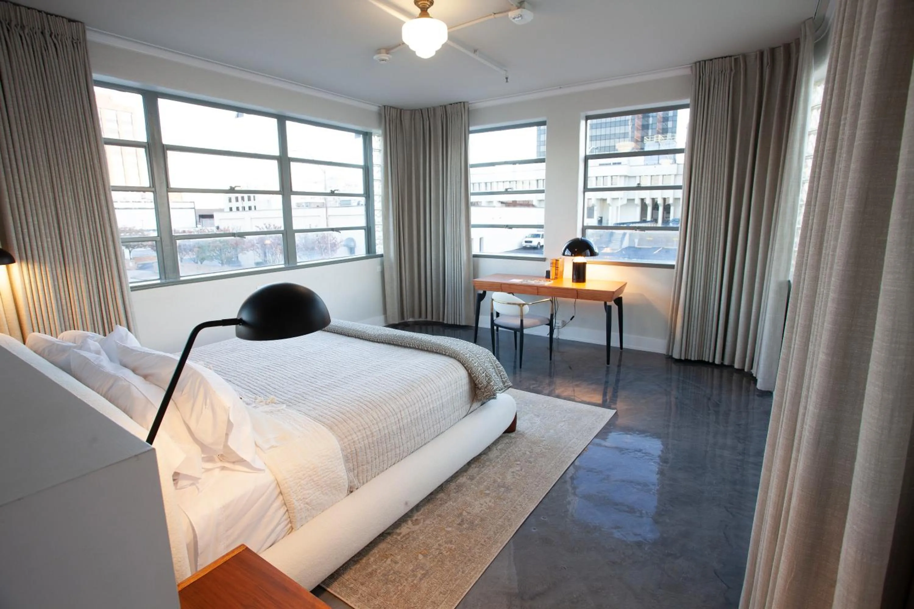 Bed in Greyhound Inn