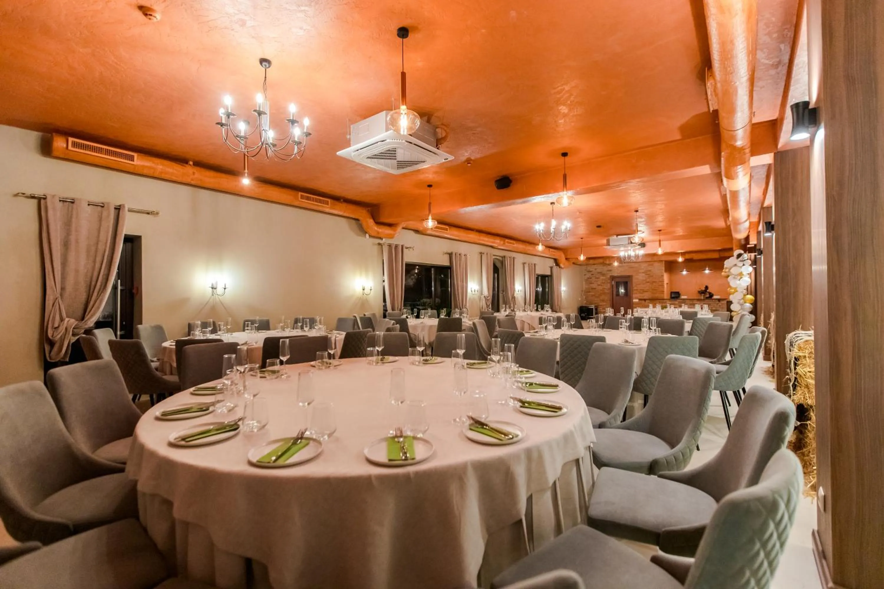 Banquet/Function facilities in Hotel Kazak Club