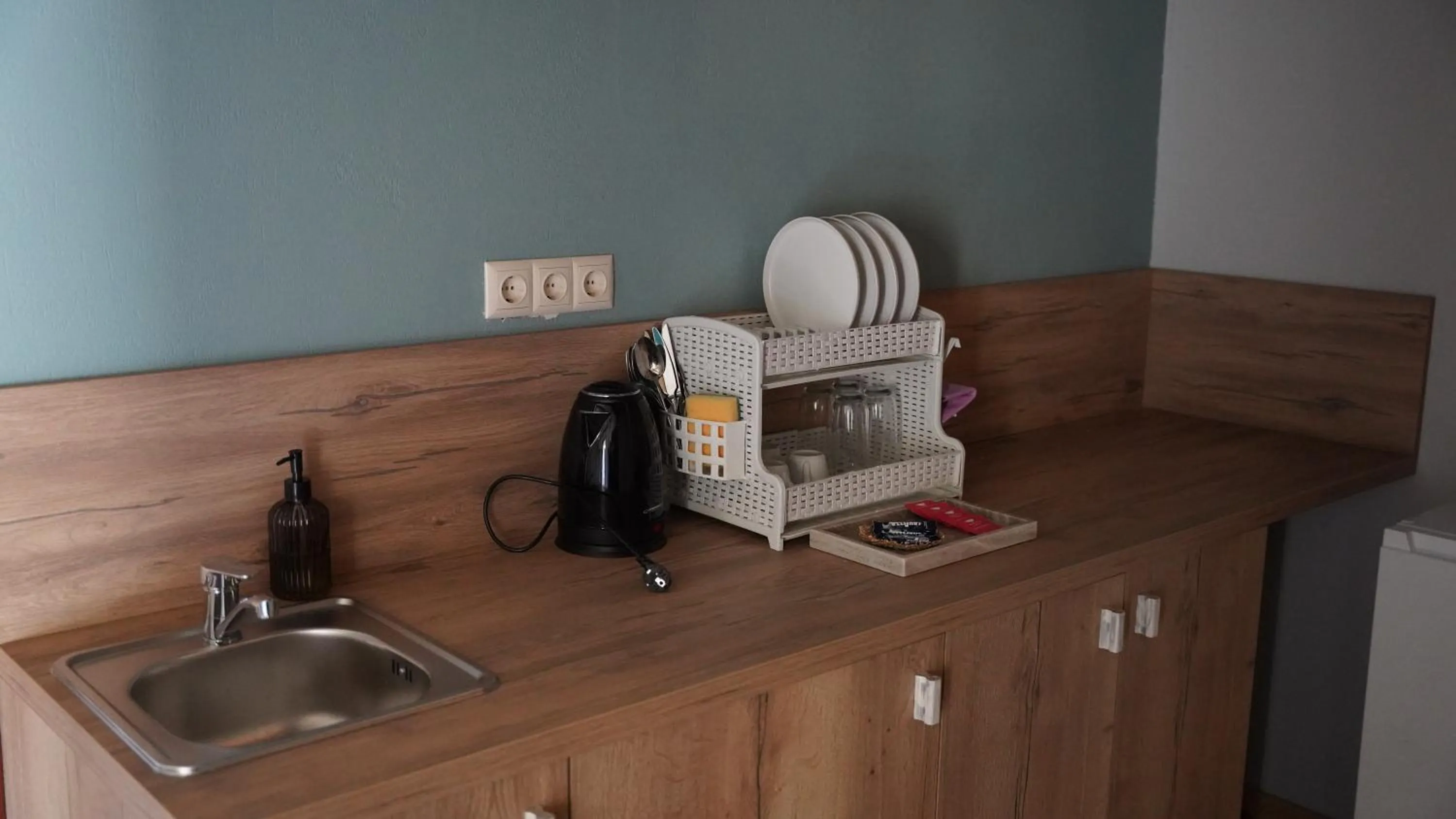 Coffee/tea facilities in Hotel Kazak Club